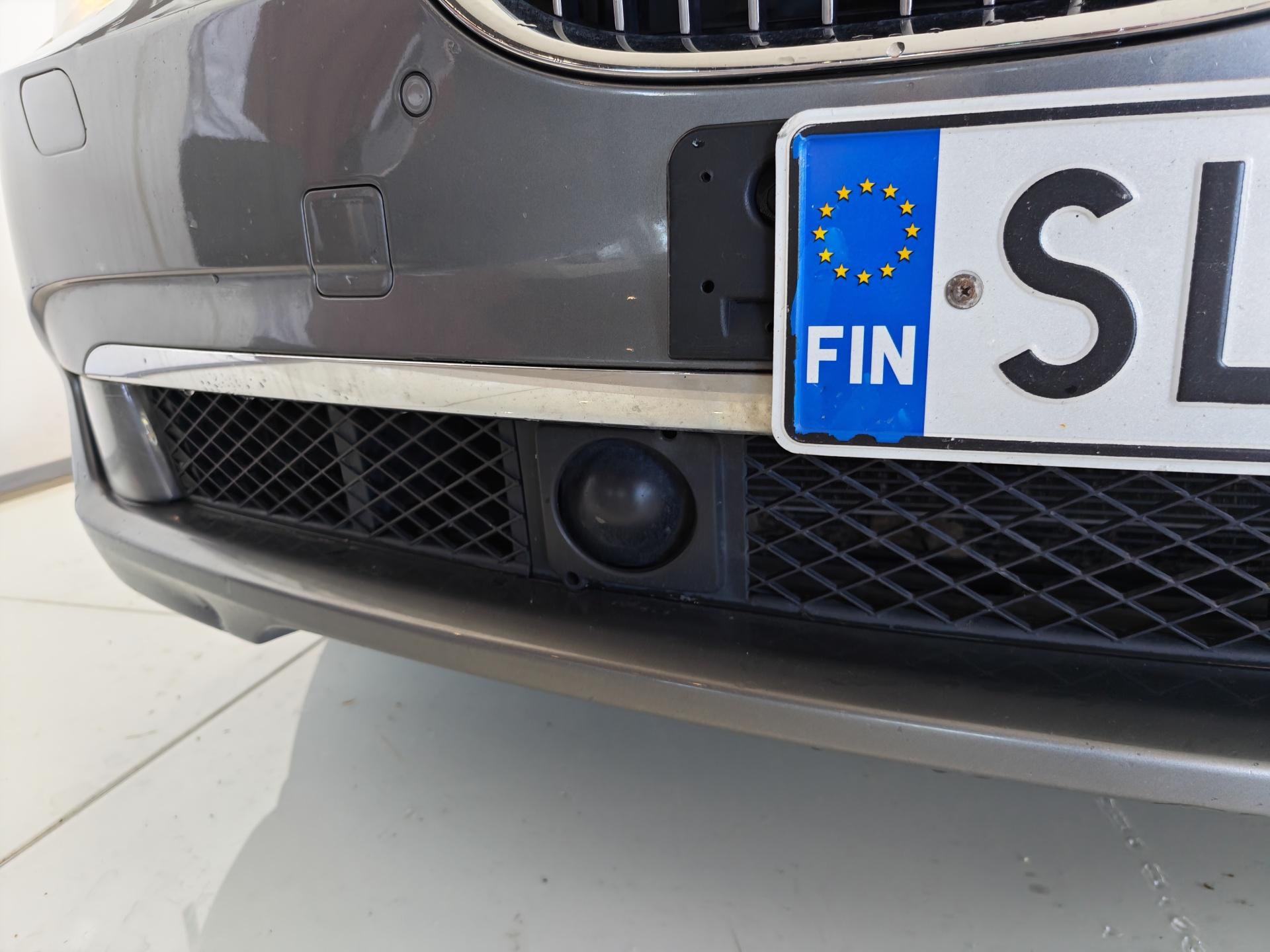 BMW 750 2010