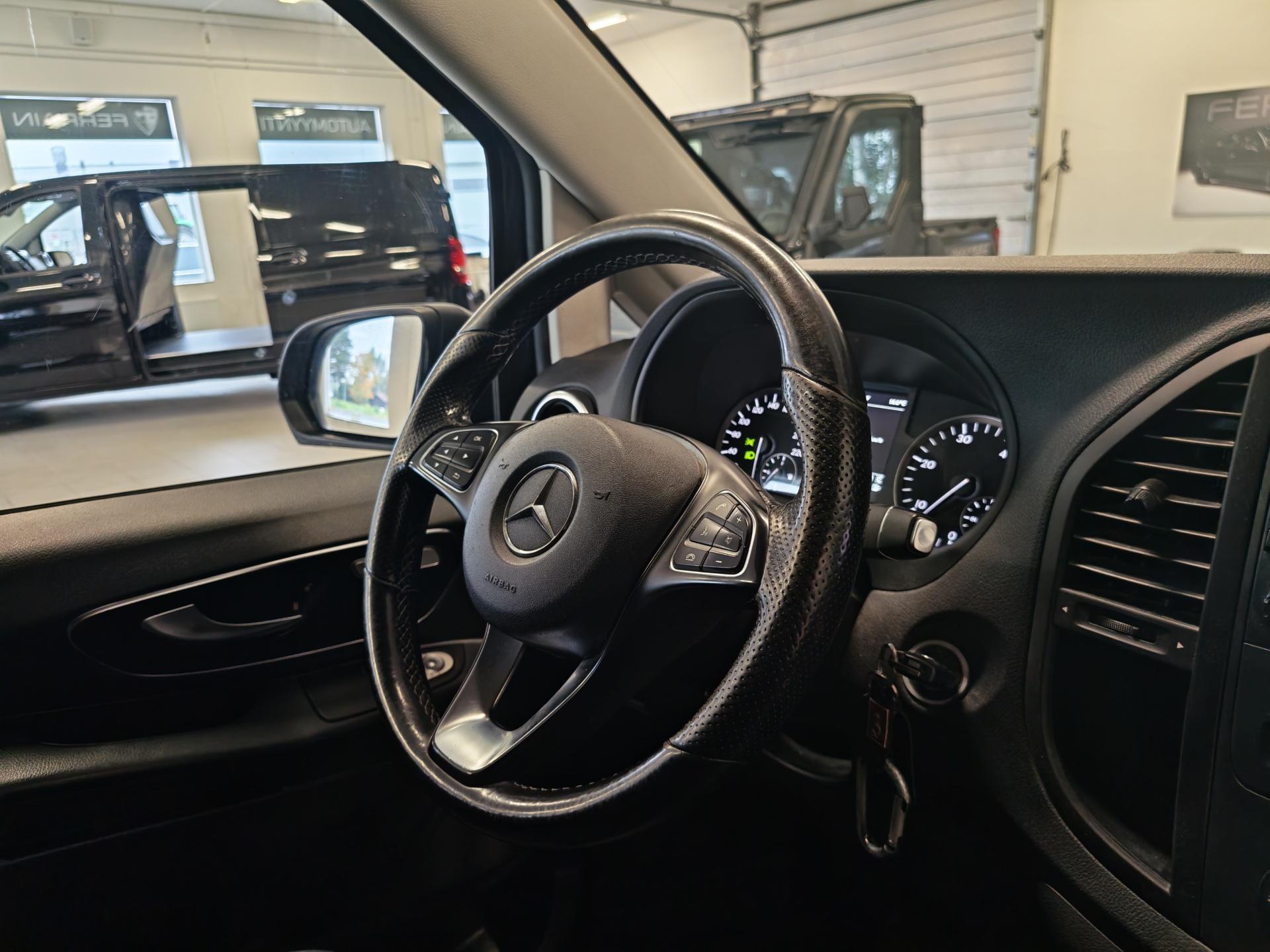 MERCEDES-BENZ Vito 2019