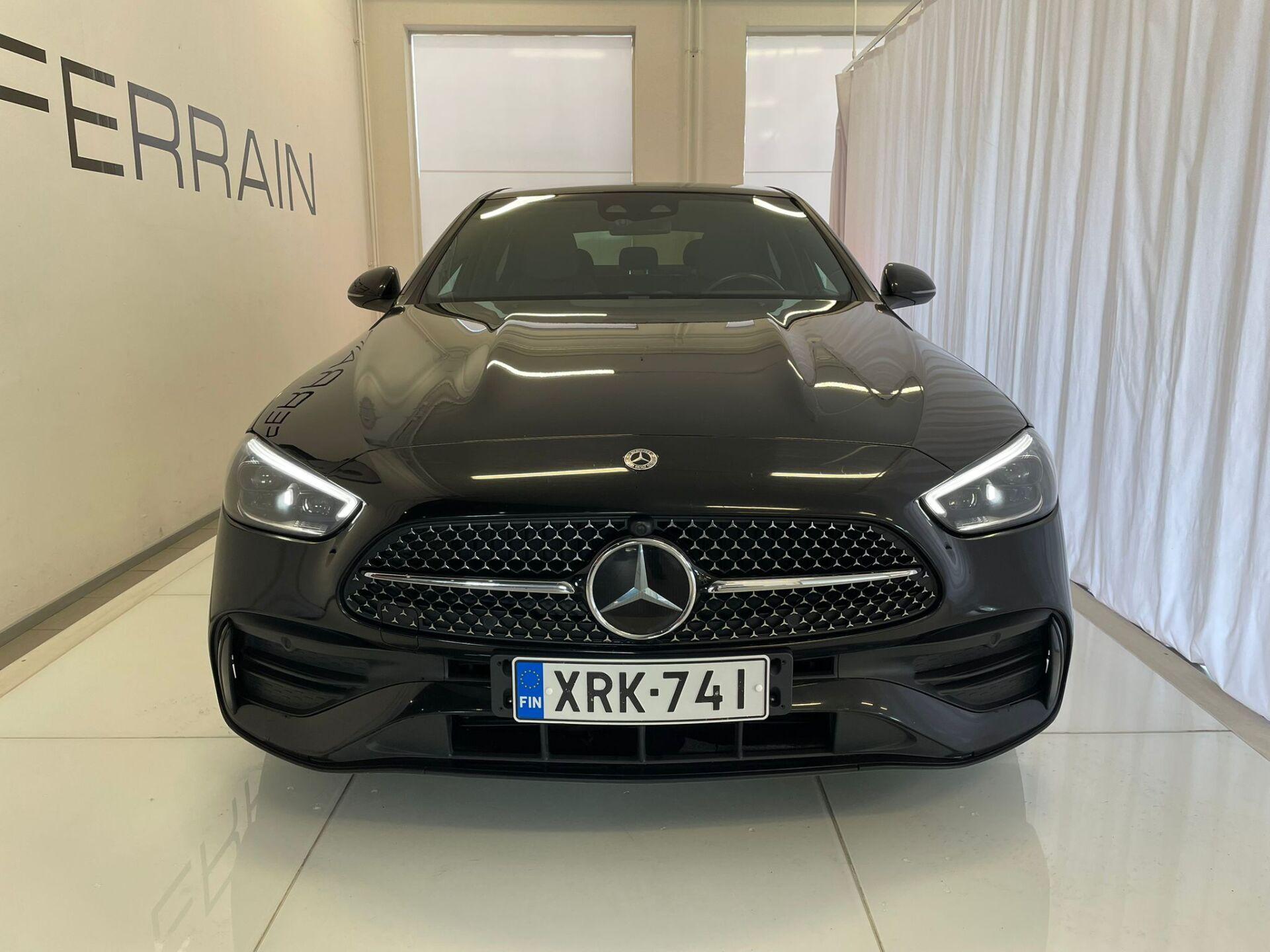 MERCEDES-BENZ C 2022