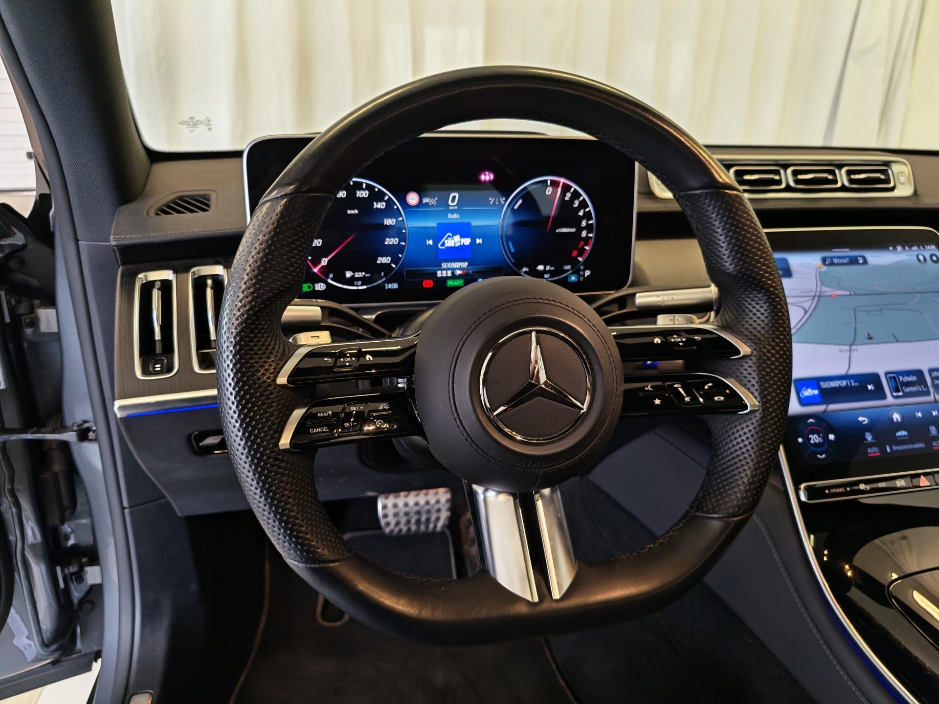 MERCEDES-BENZ S 2022