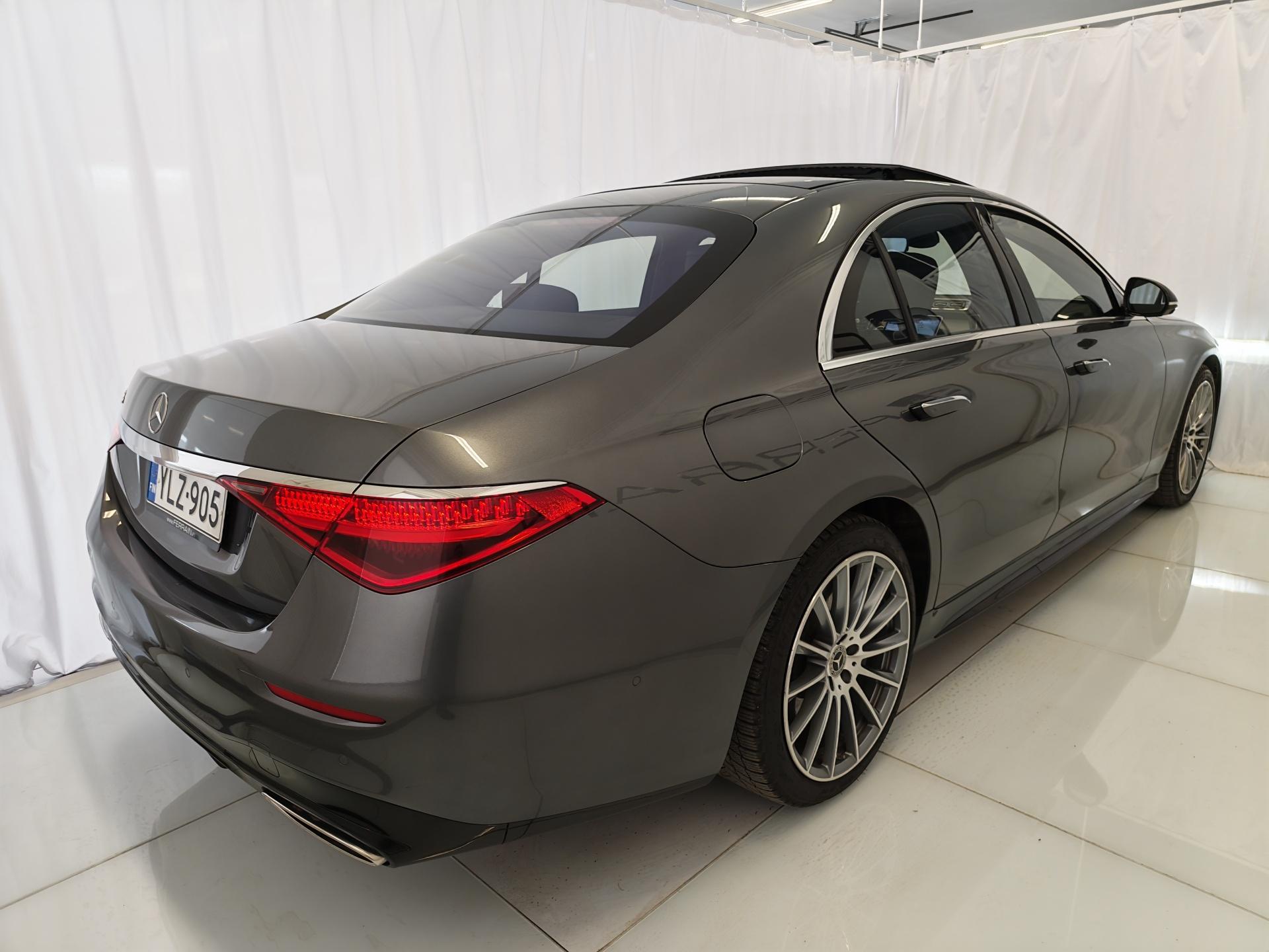 MERCEDES-BENZ S 2022