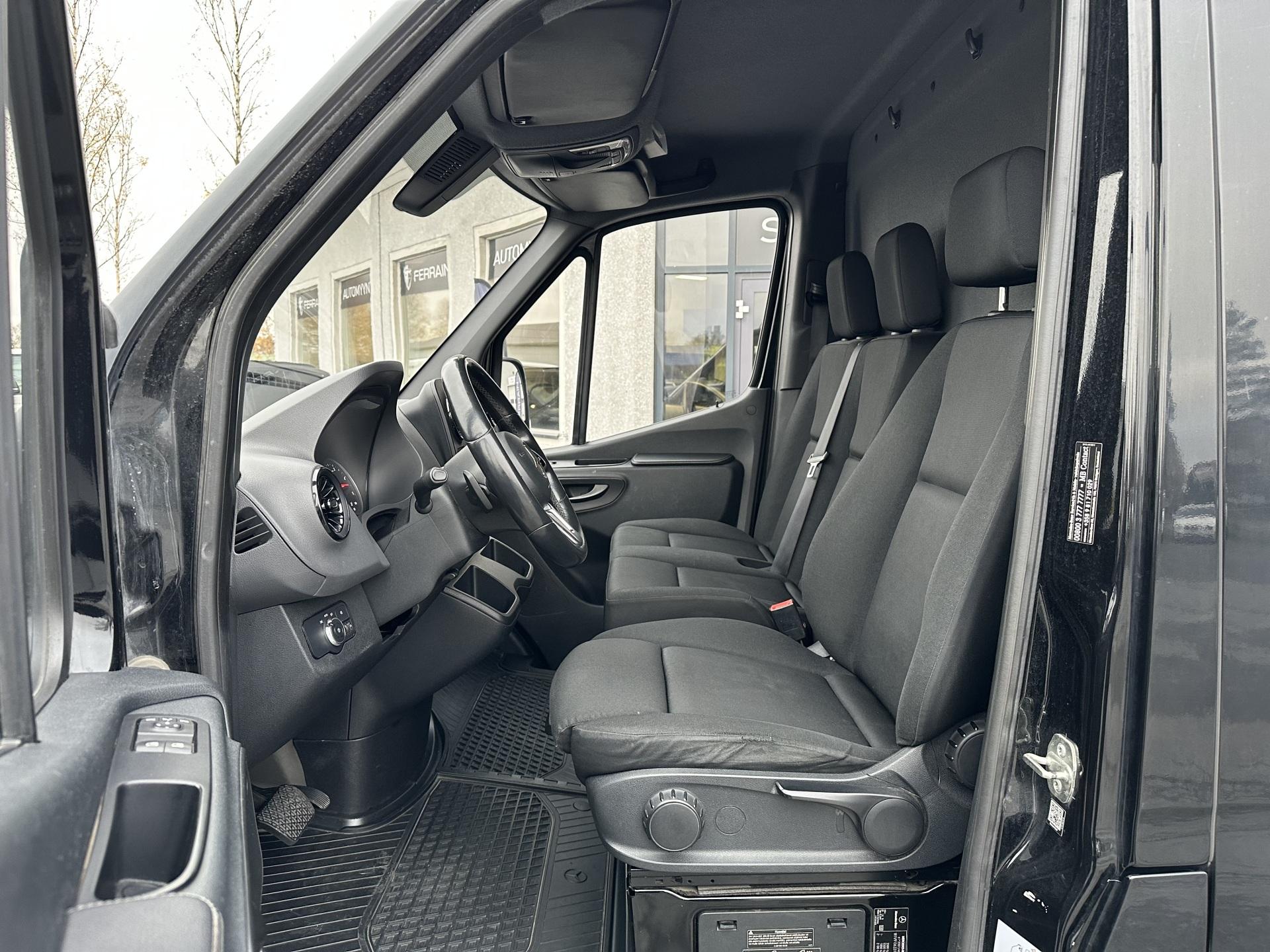 MERCEDES-BENZ Sprinter 2020