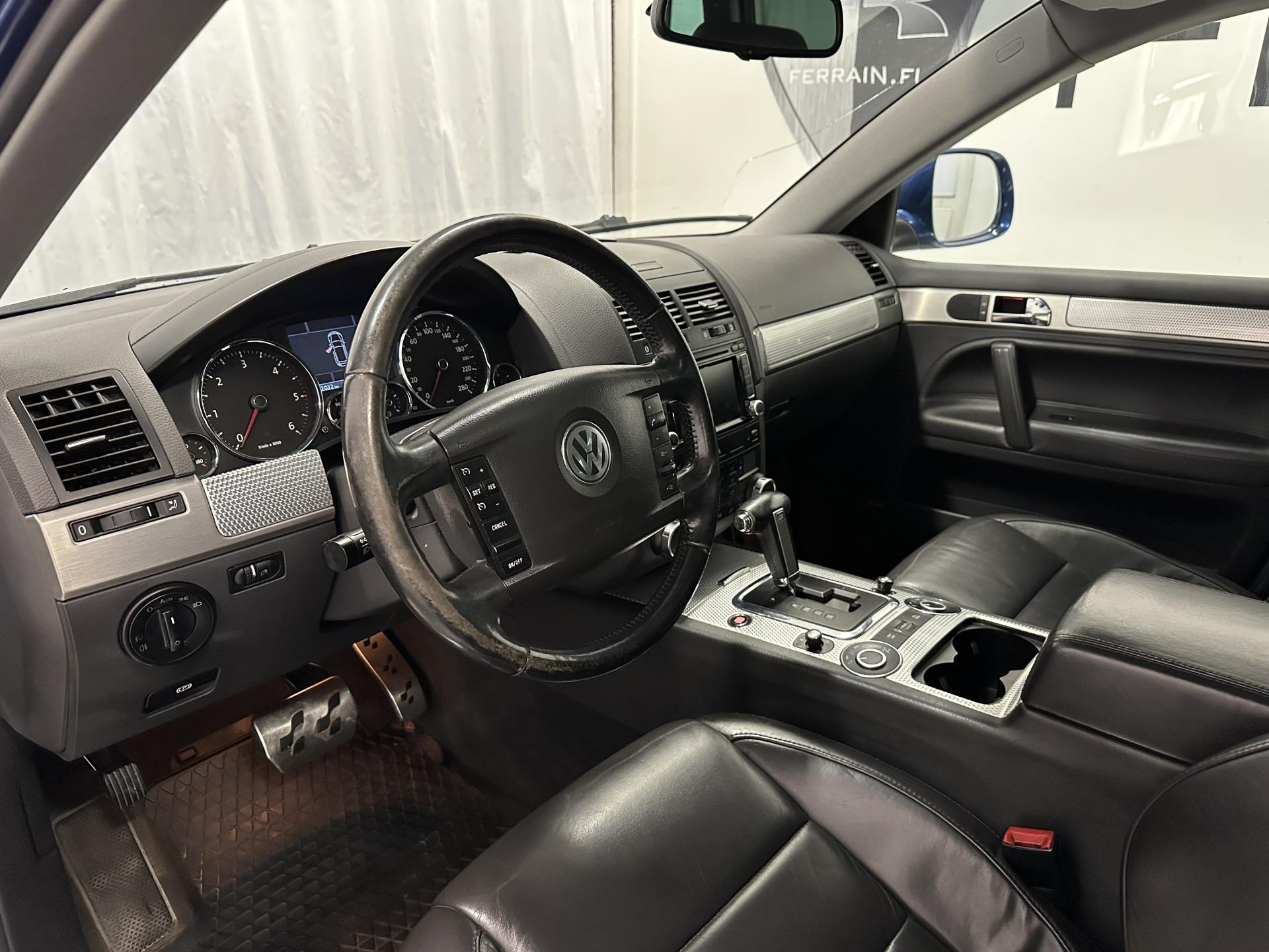 VOLKSWAGEN Touareg 2008