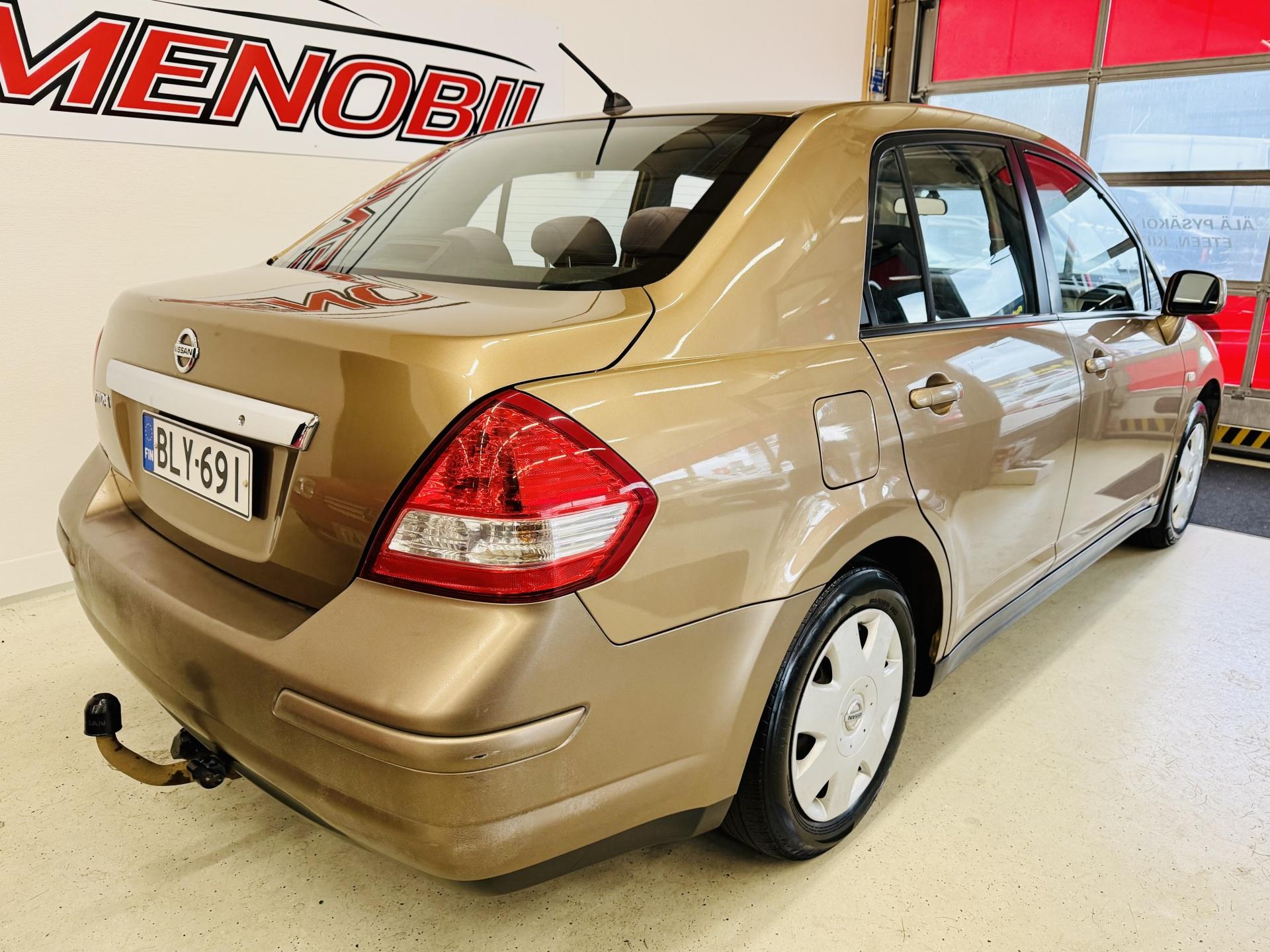 NISSAN Tiida 2008