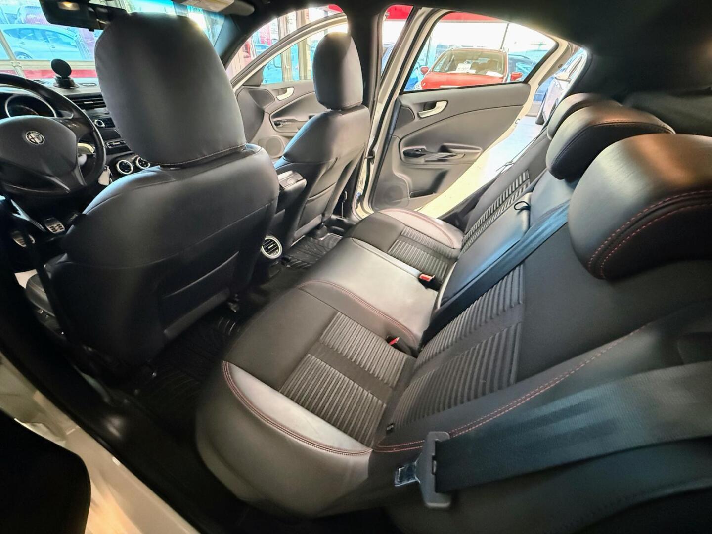 ALFA ROMEO Giulietta 2011