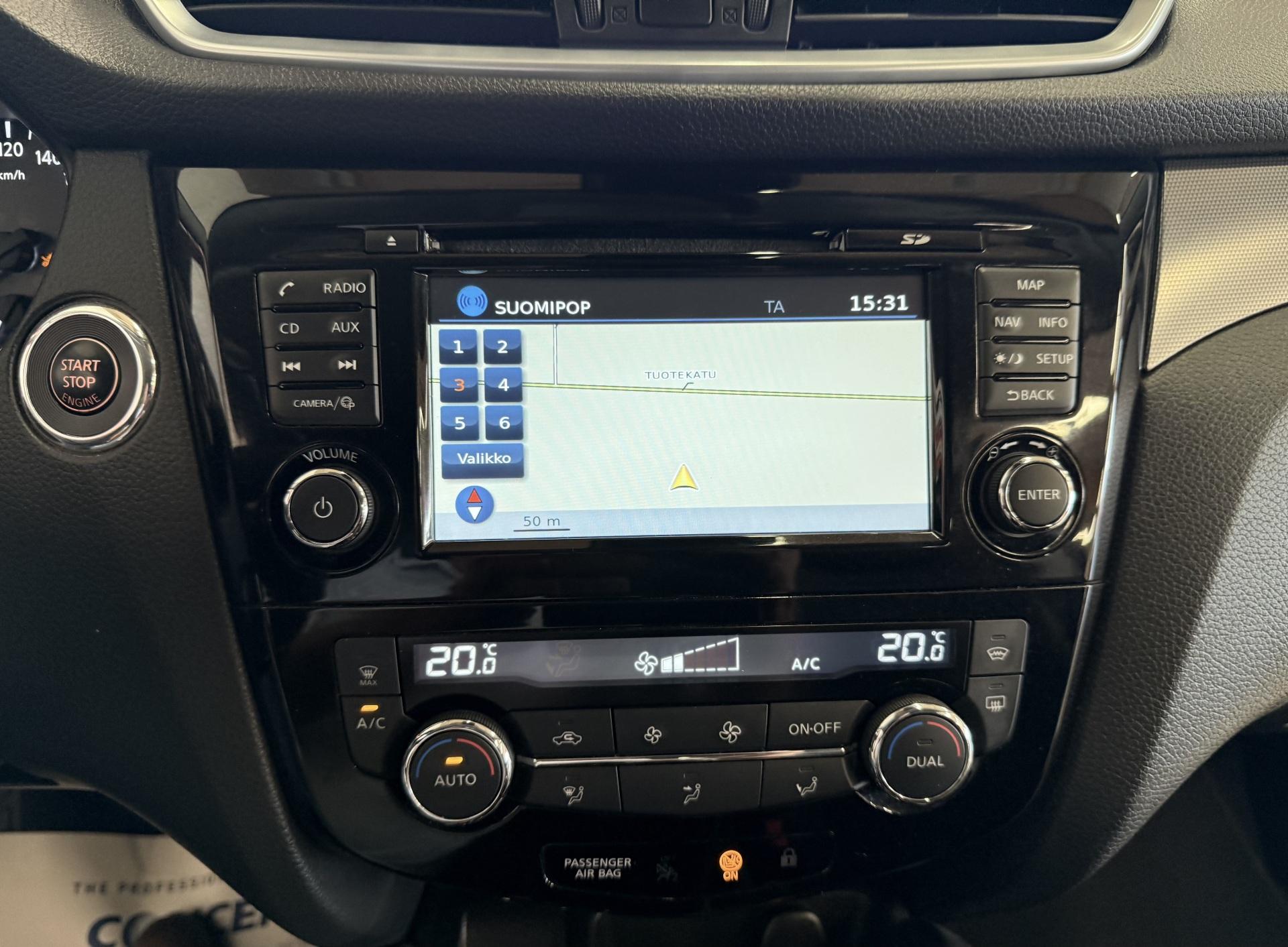 NISSAN Qashqai 2018