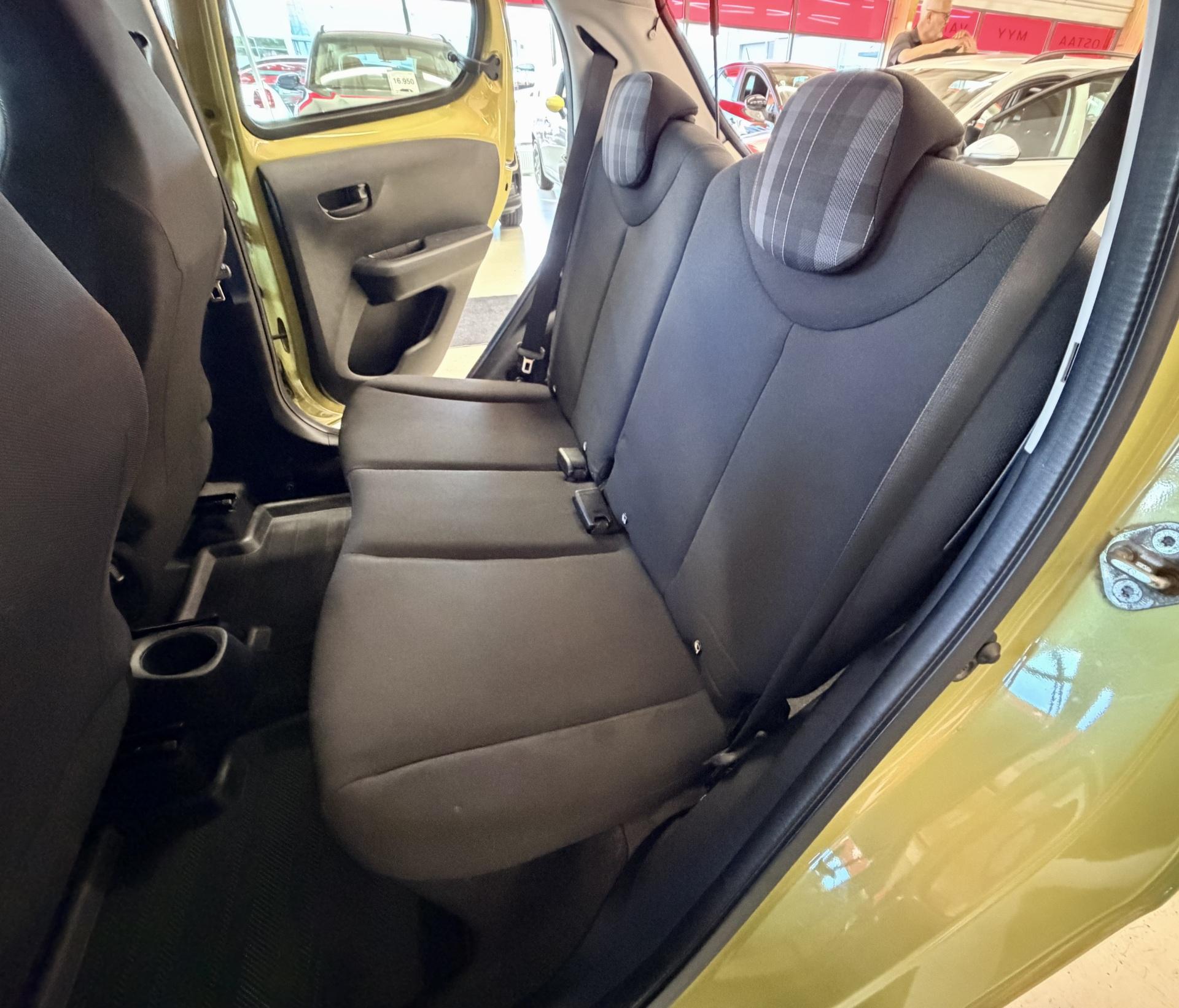 PEUGEOT 108 2019