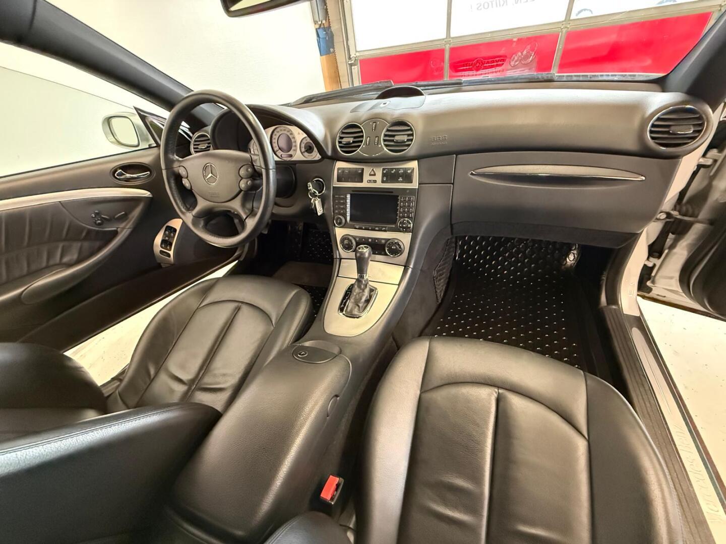 MERCEDES-BENZ CLK 2006