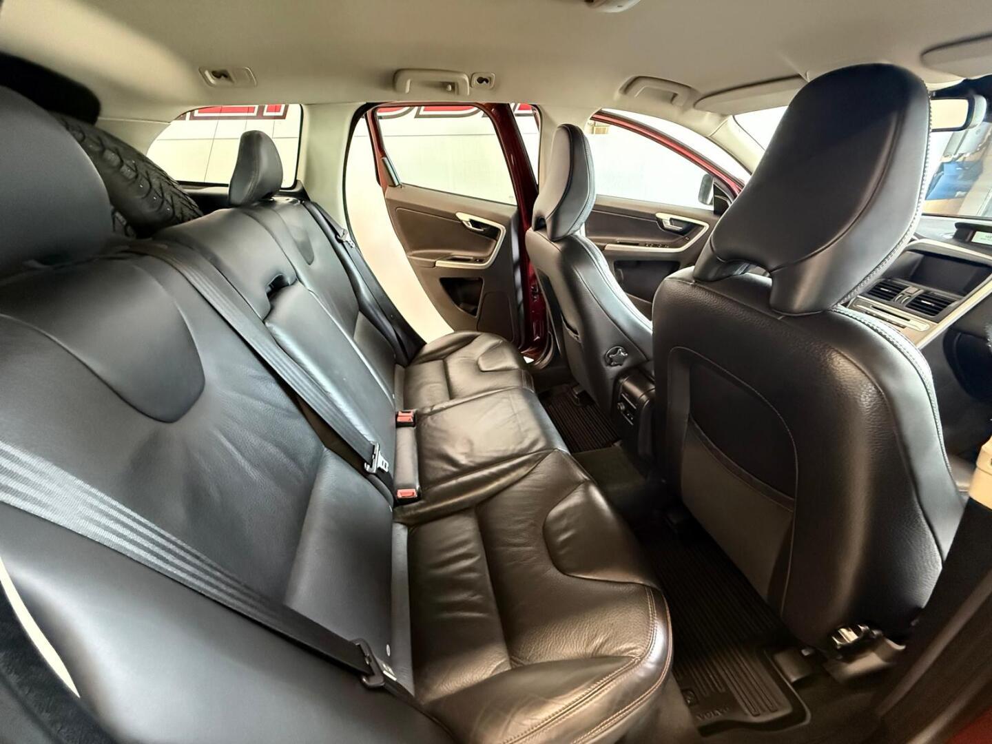 VOLVO XC60 2009