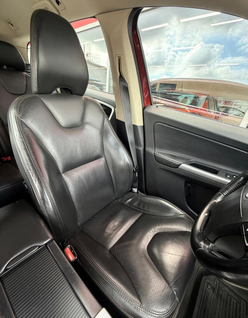 VOLVO XC60 2009