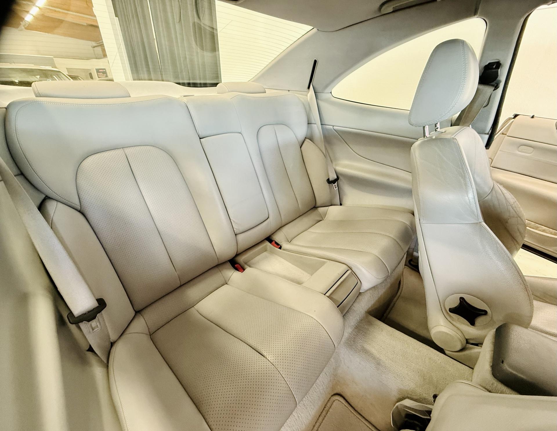 MERCEDES-BENZ CLK 2000