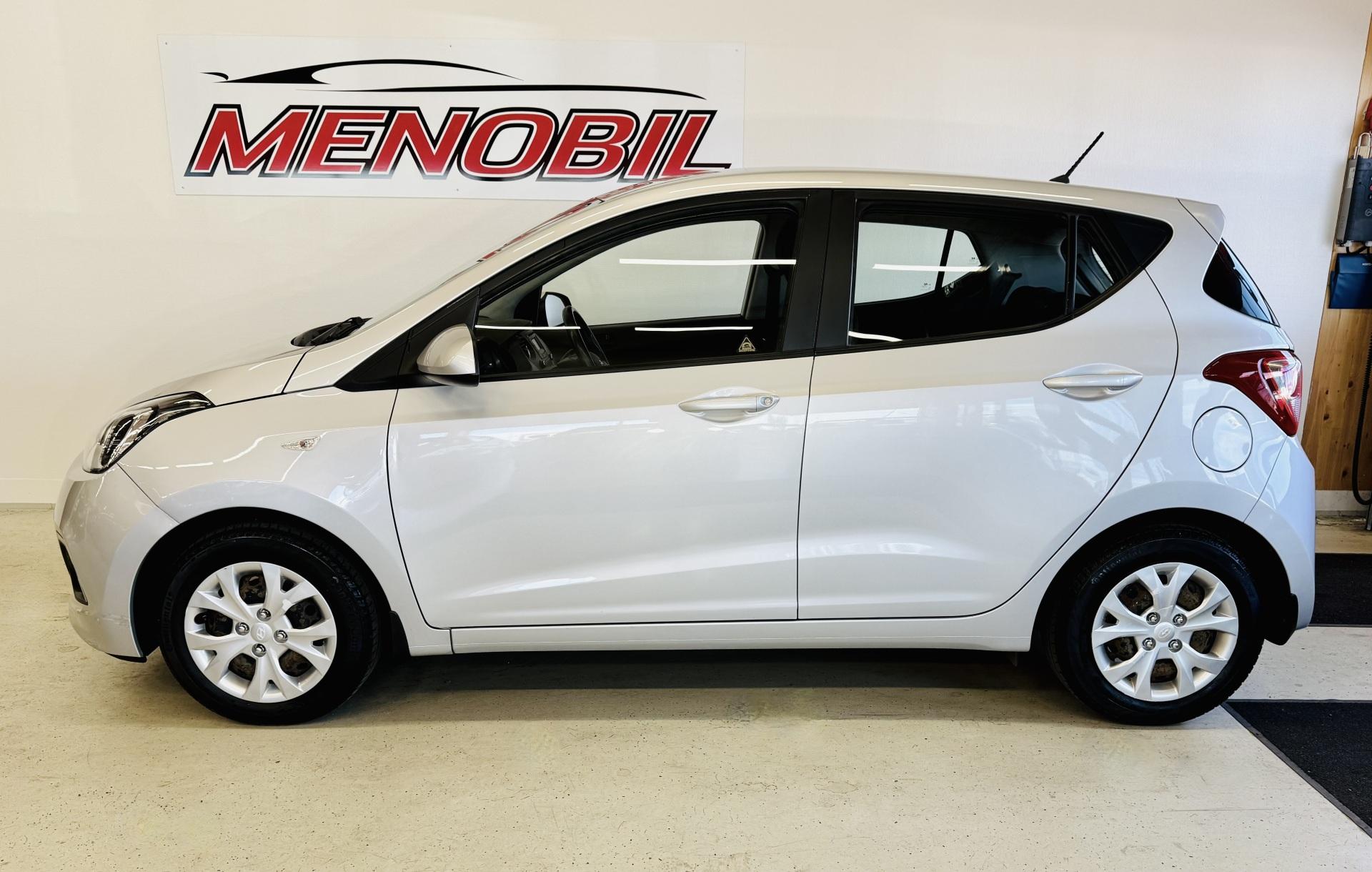 HYUNDAI i10 2017
