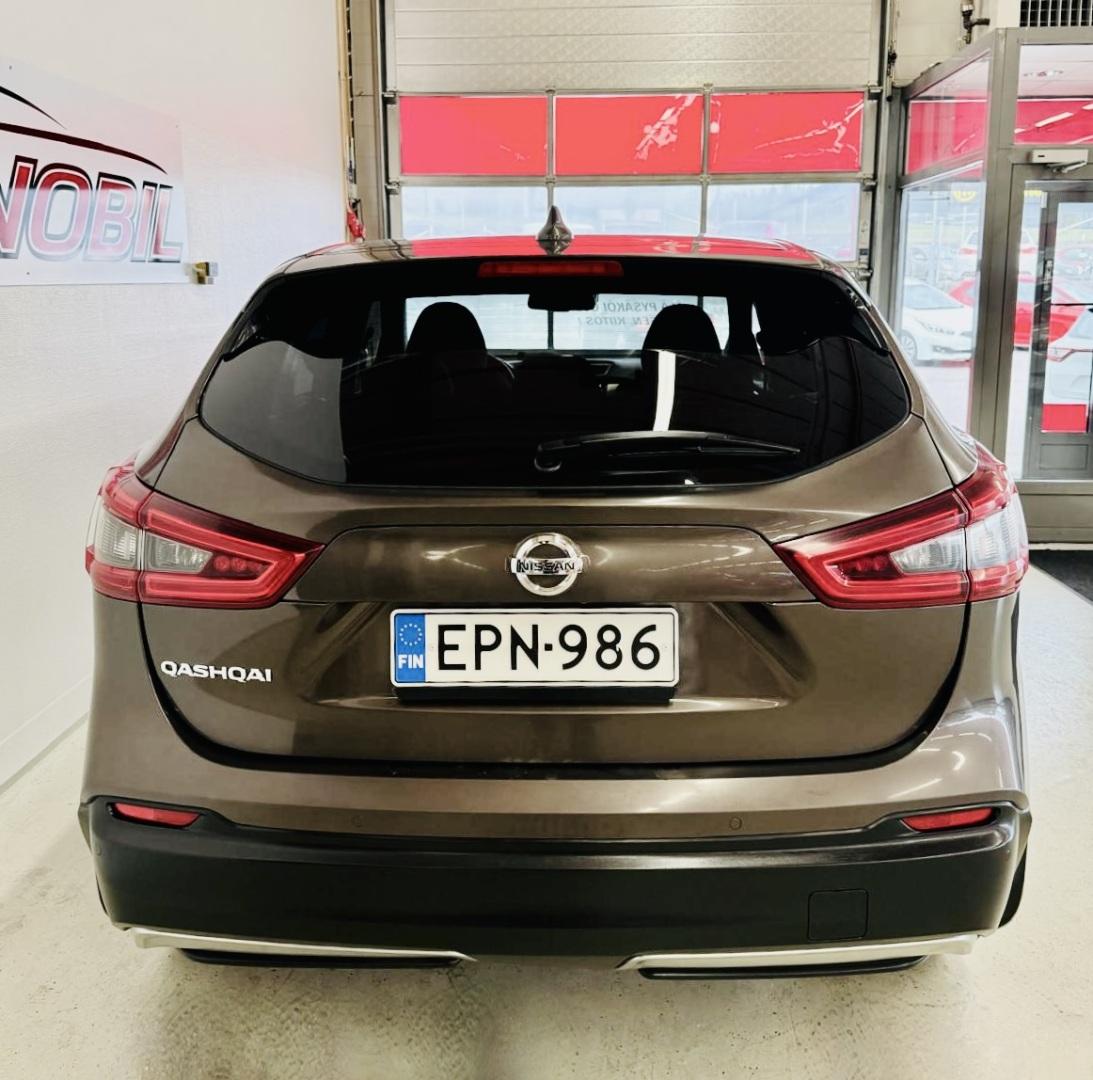 NISSAN Qashqai 2018
