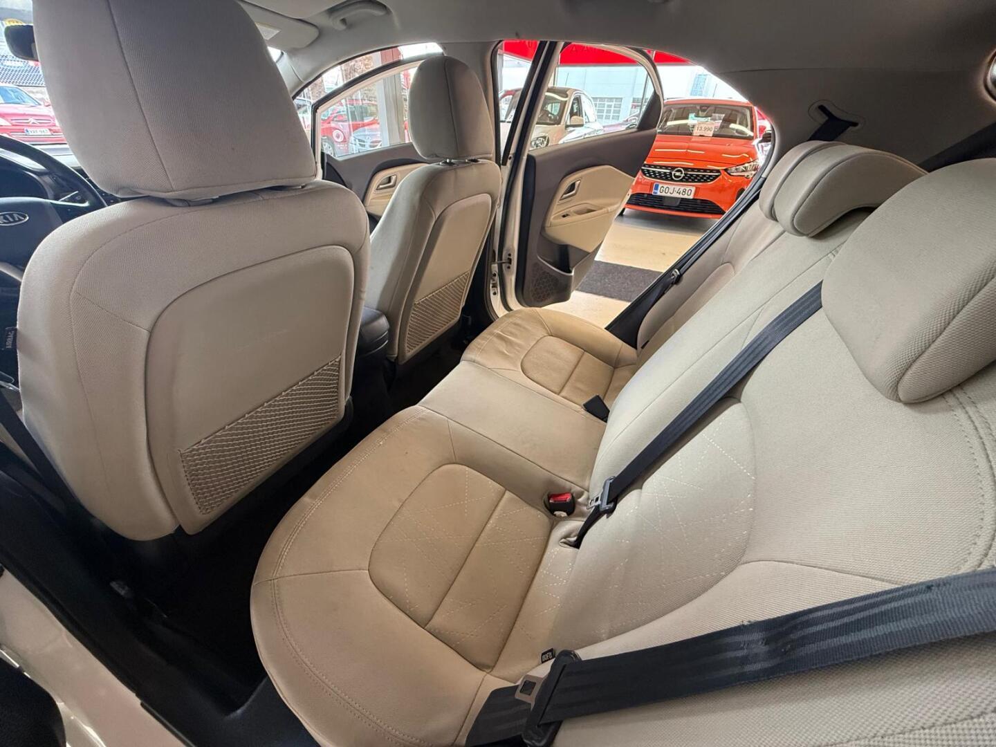 KIA Rio 2012