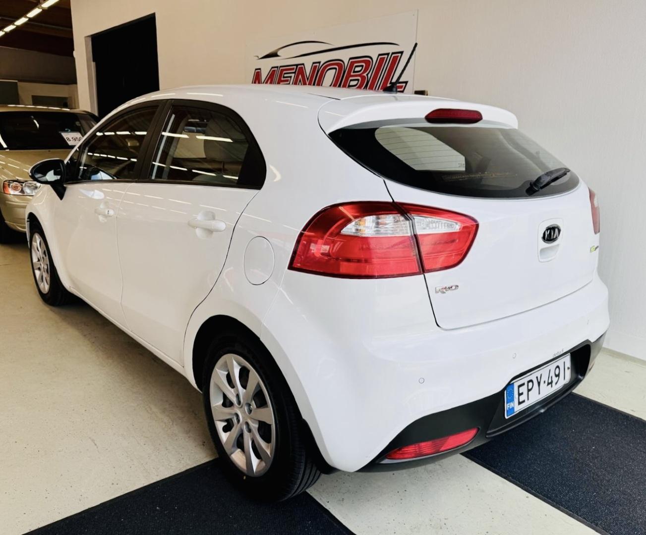 KIA Rio 2012