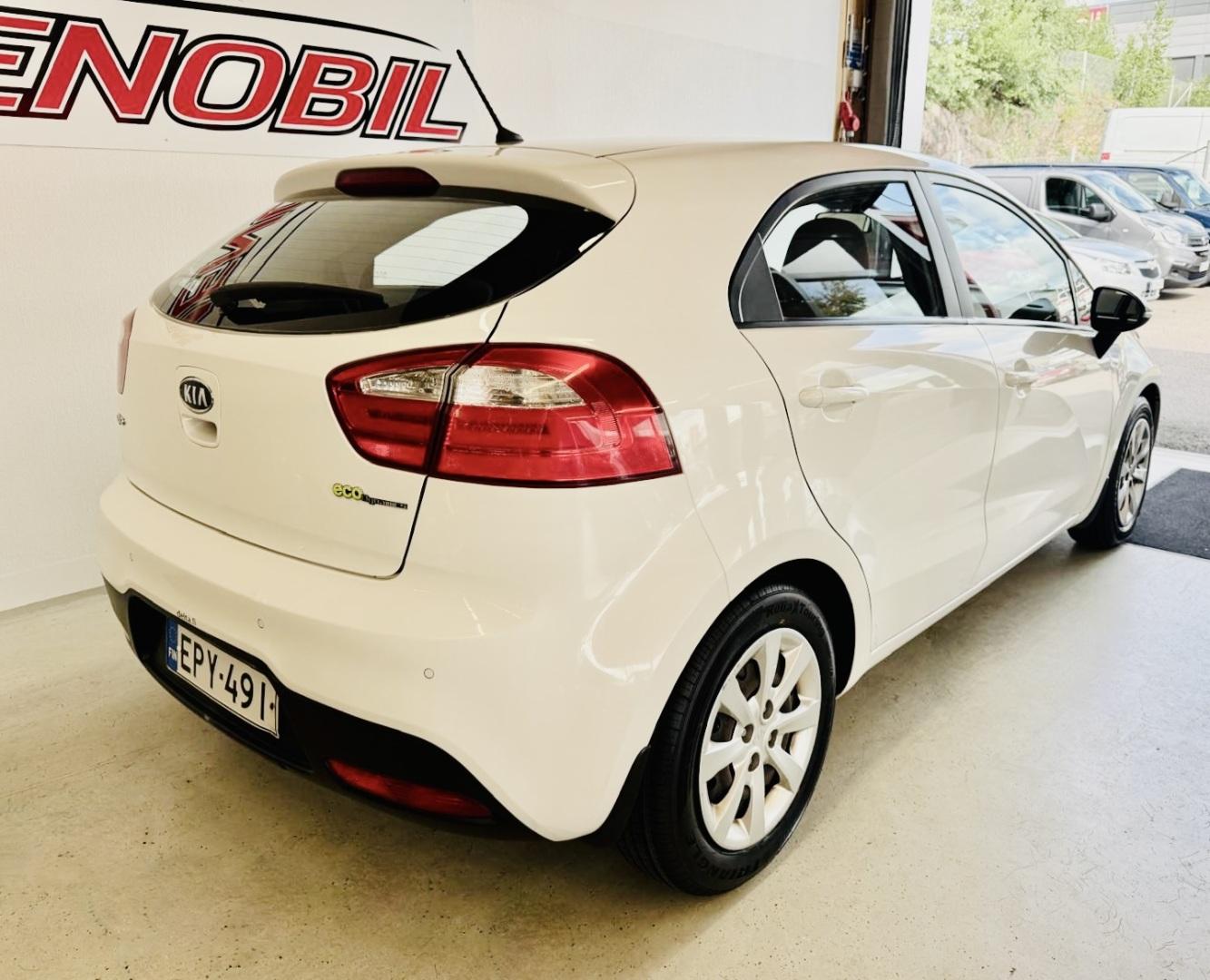 KIA Rio 2012