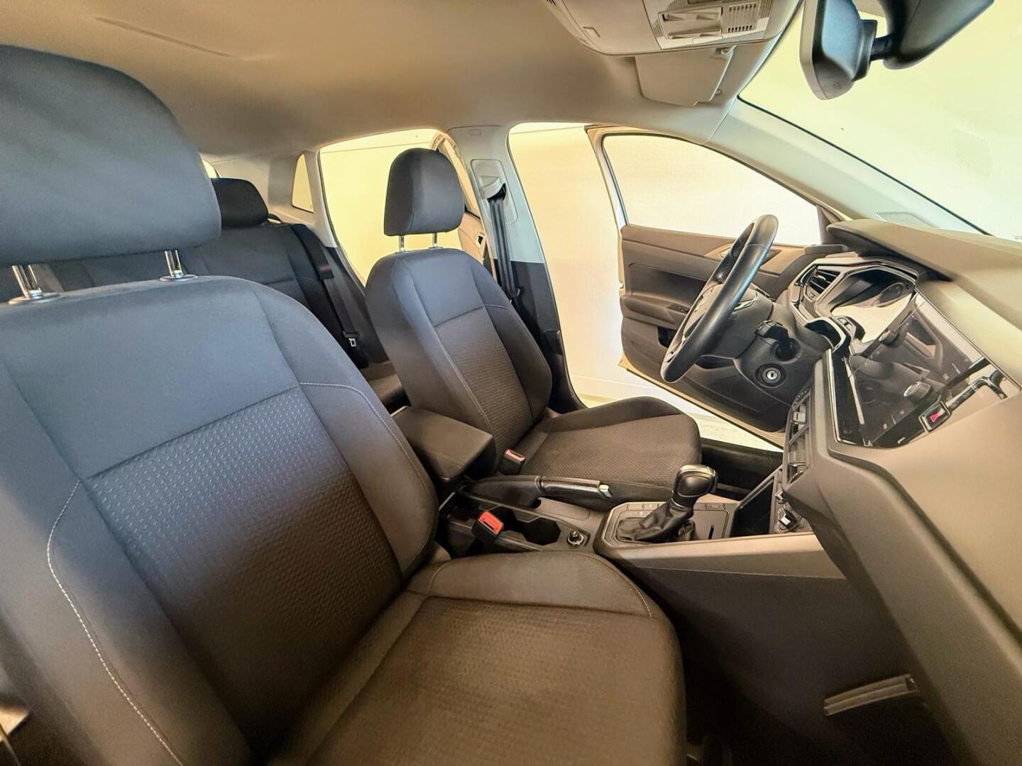 VOLKSWAGEN Polo 2020