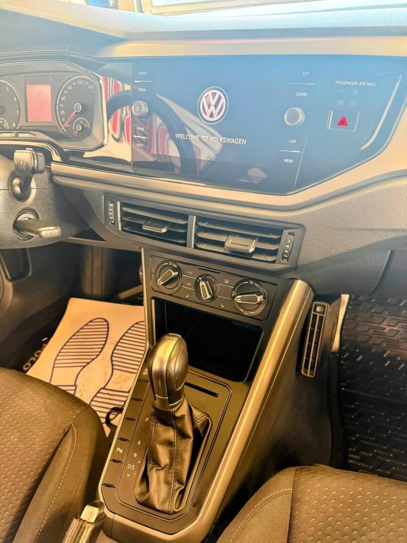 VOLKSWAGEN Polo 2020