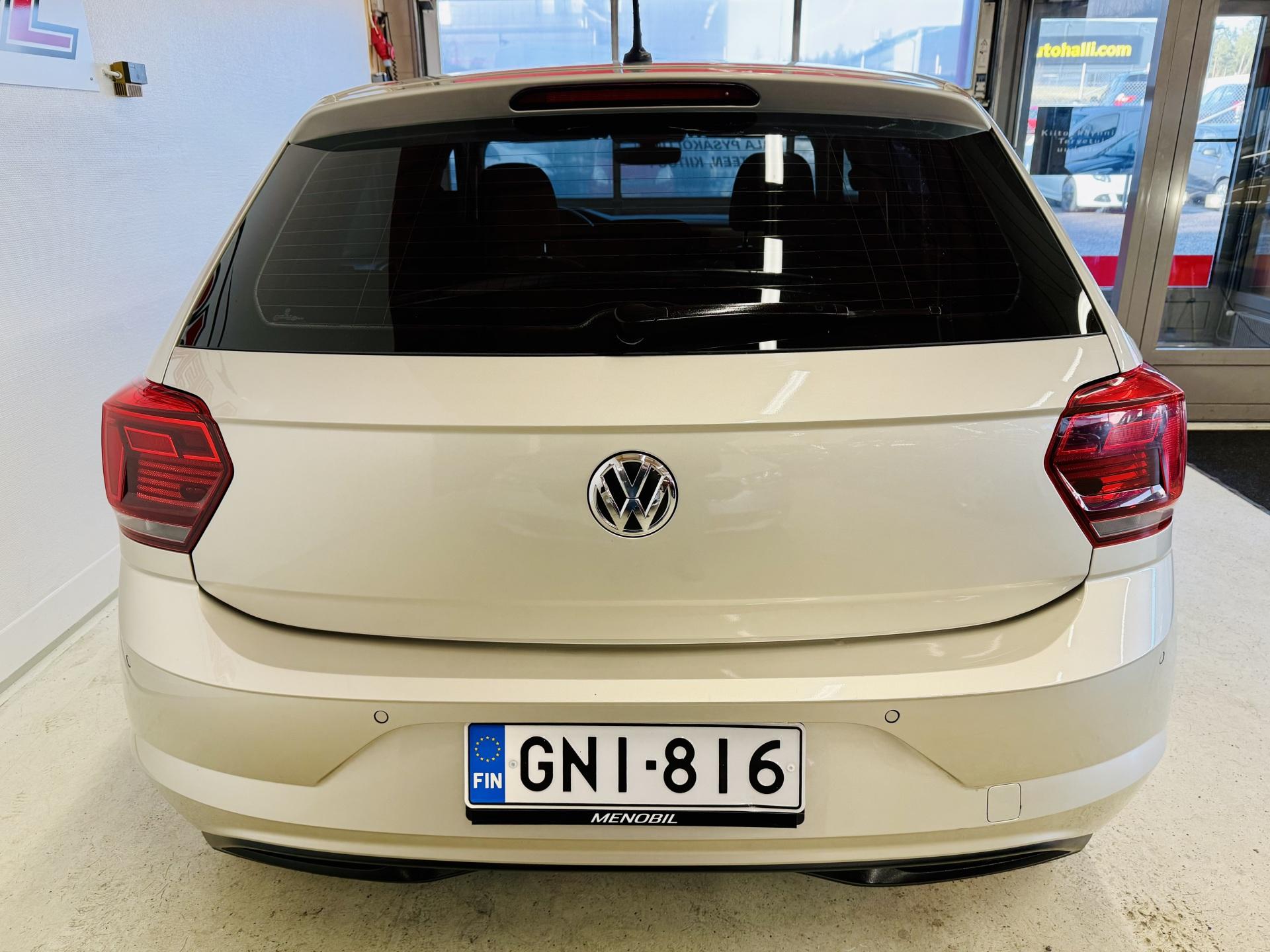 VOLKSWAGEN Polo 2020