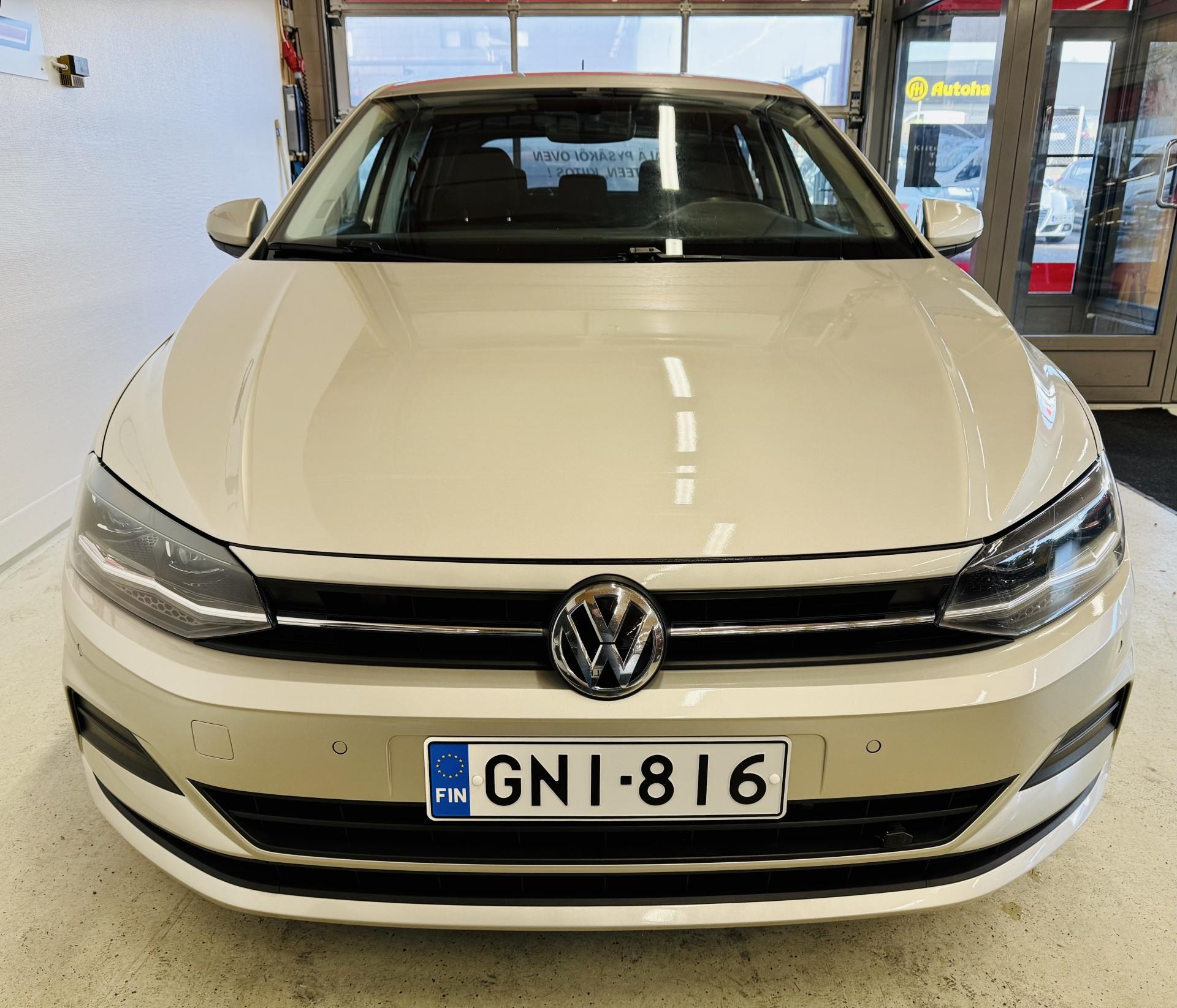 VOLKSWAGEN Polo 2020