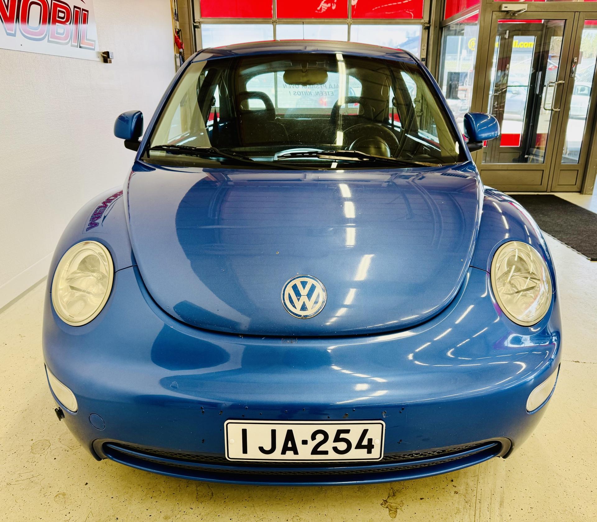 VOLKSWAGEN New Beetle 1999