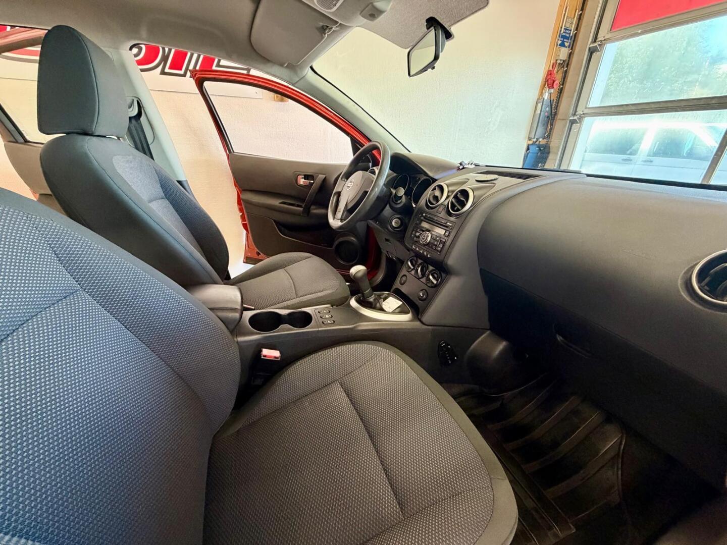 NISSAN Qashqai 2007