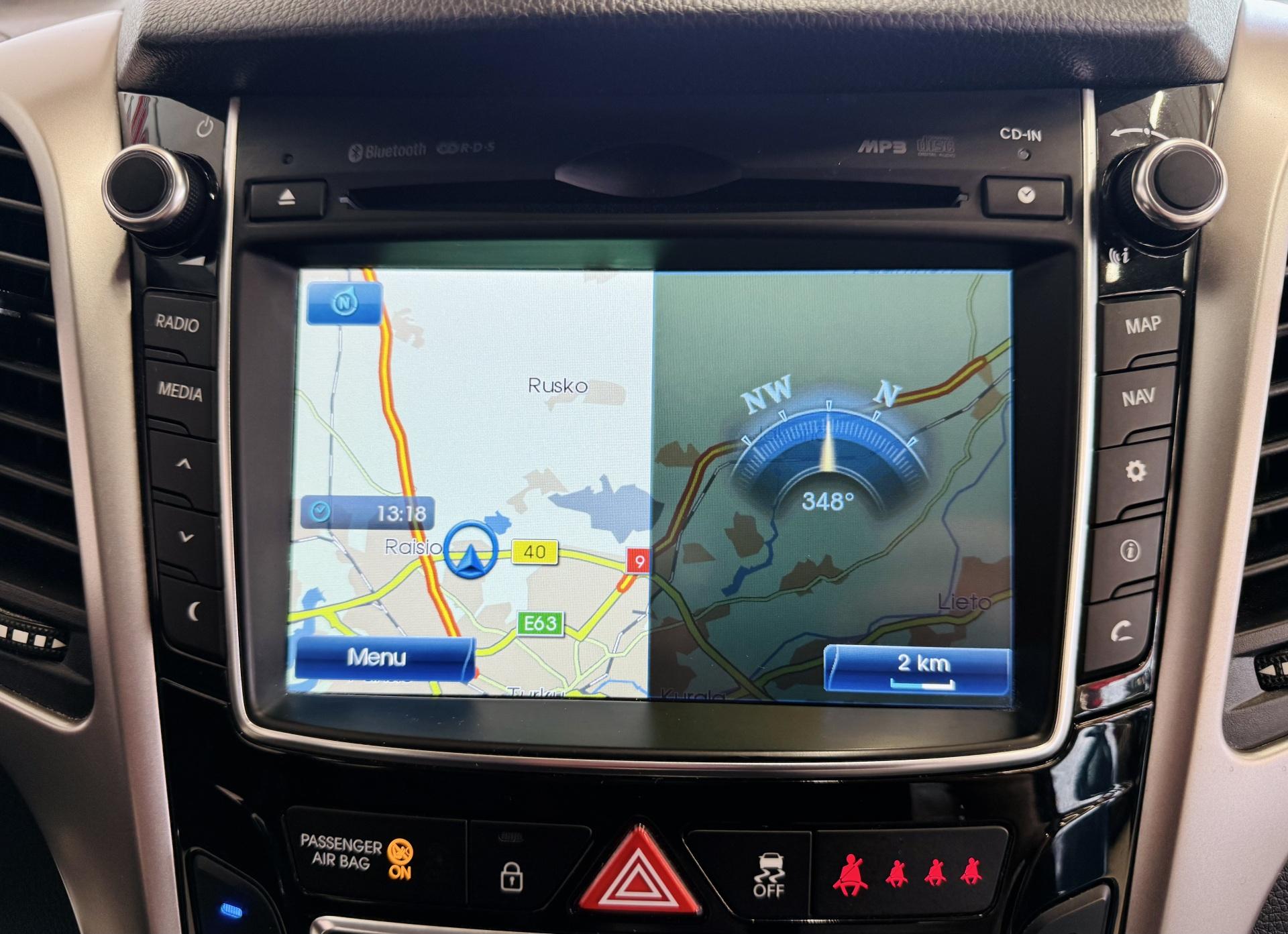 HYUNDAI i30 2016