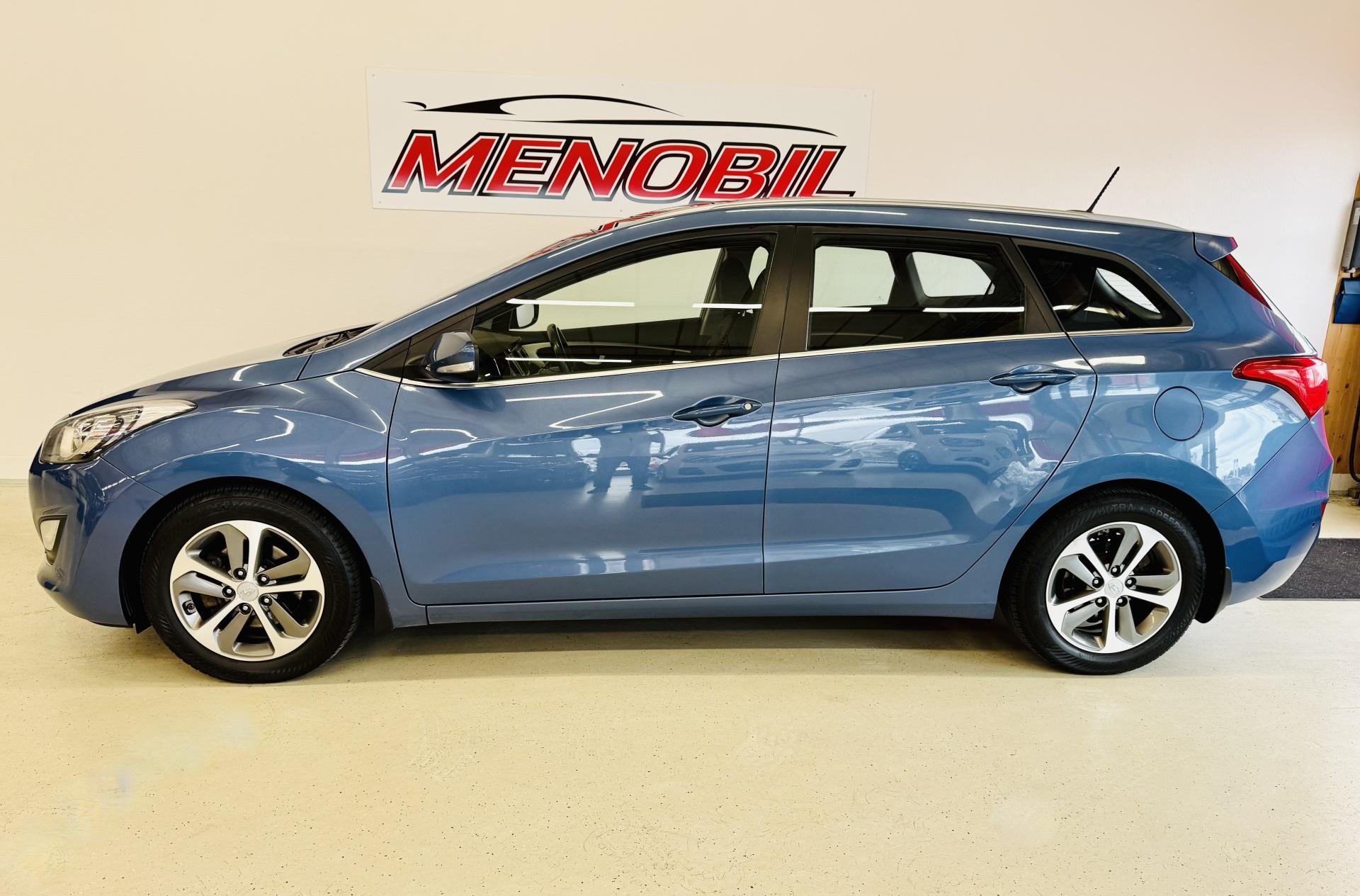 HYUNDAI i30 2016