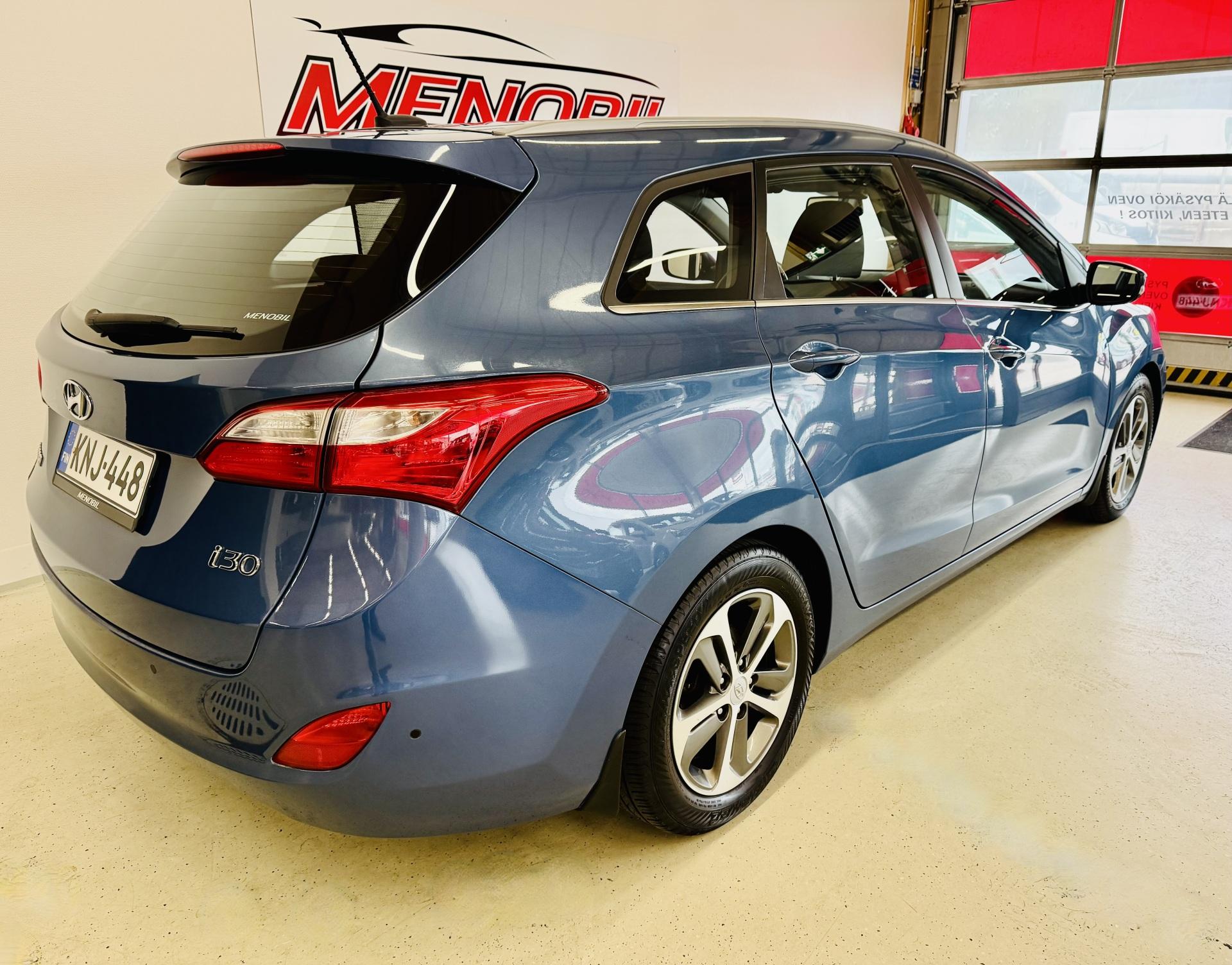 HYUNDAI i30 2016