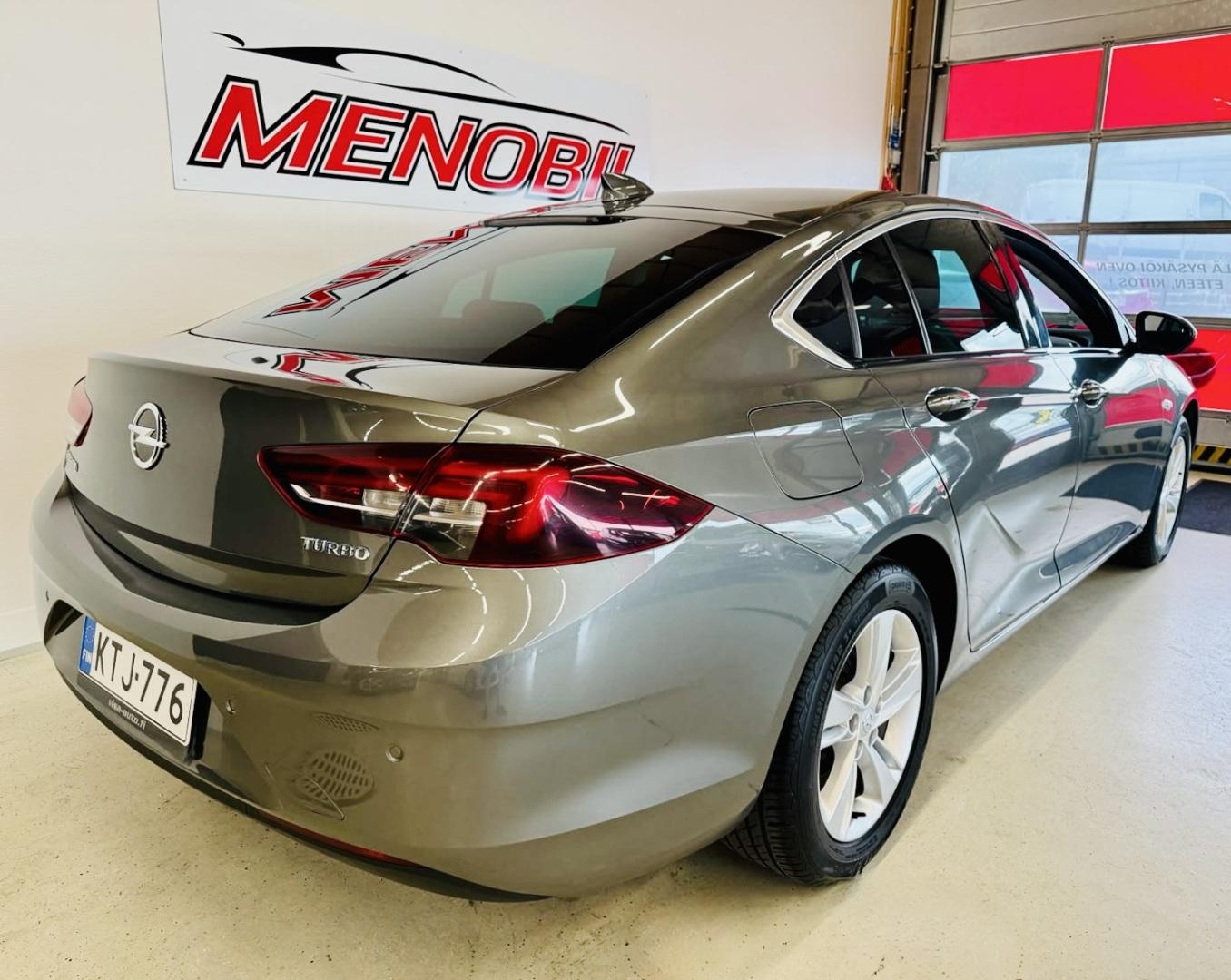OPEL Insignia 2018