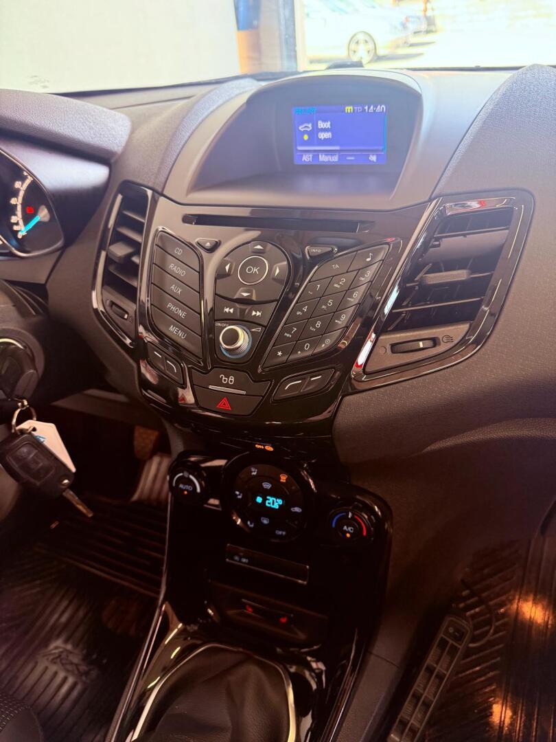FORD Fiesta 2017