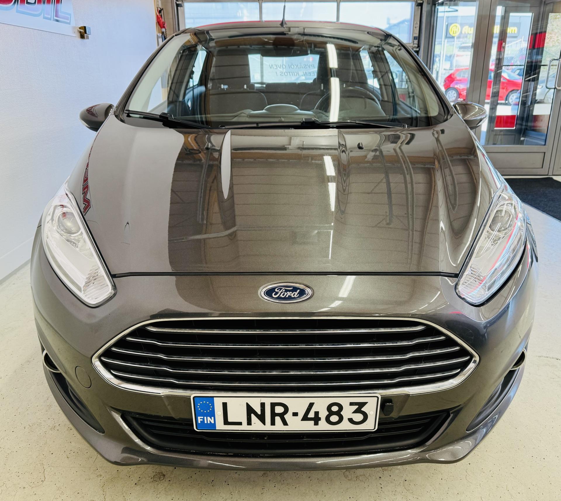 FORD Fiesta 2017