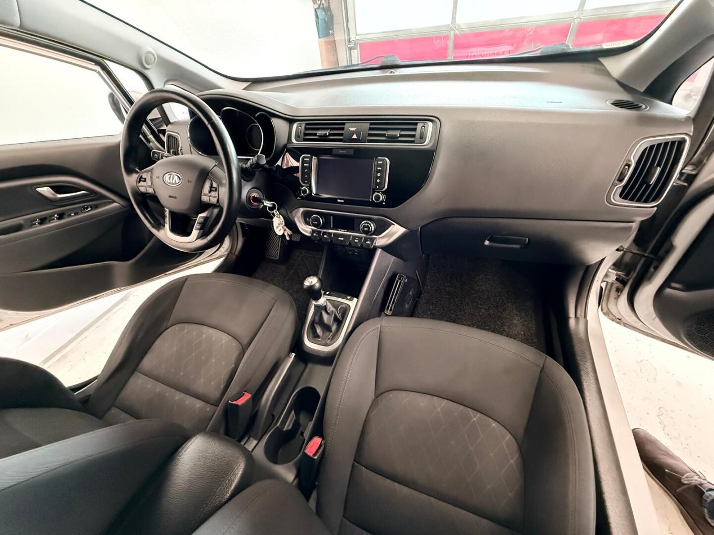KIA Rio 2016