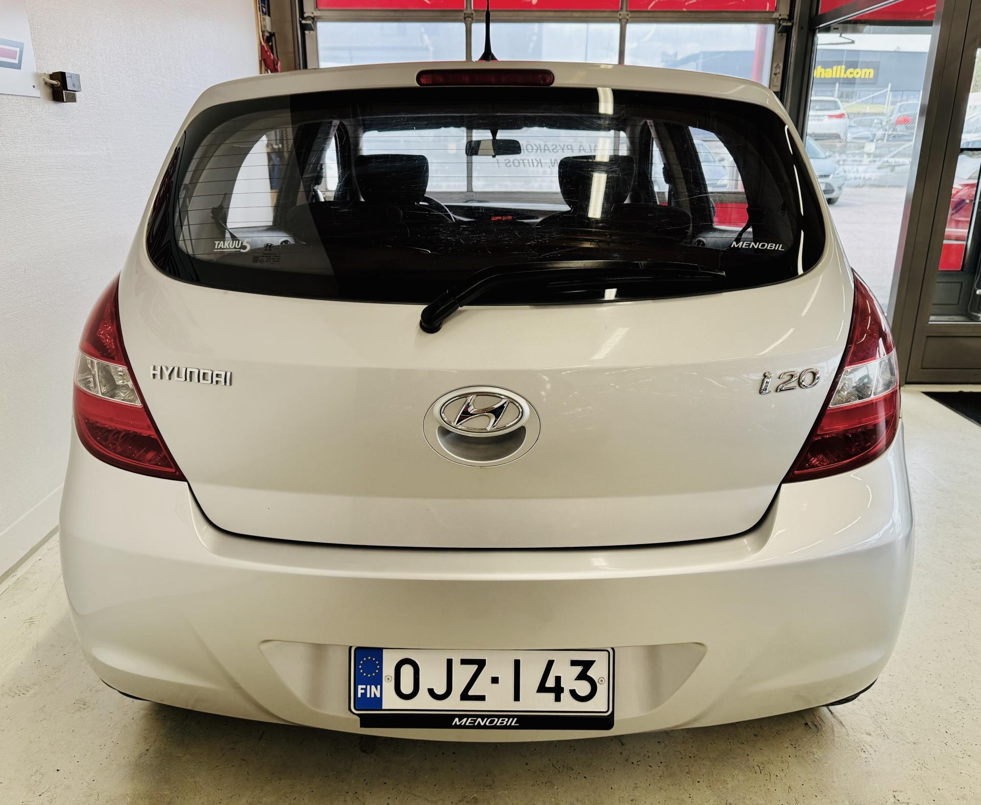 HYUNDAI i20 2010