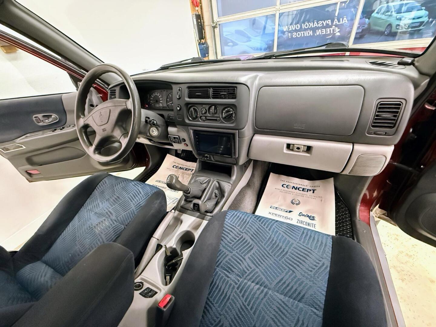 MITSUBISHI Pajero Sport 2000