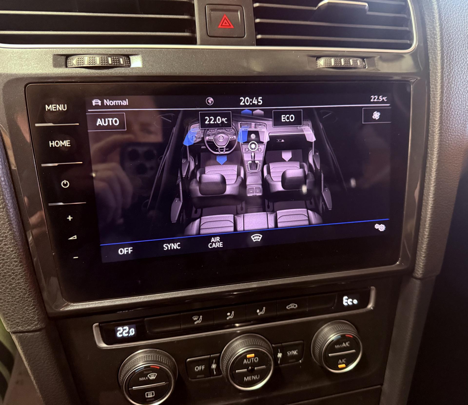 VOLKSWAGEN Golf 2019