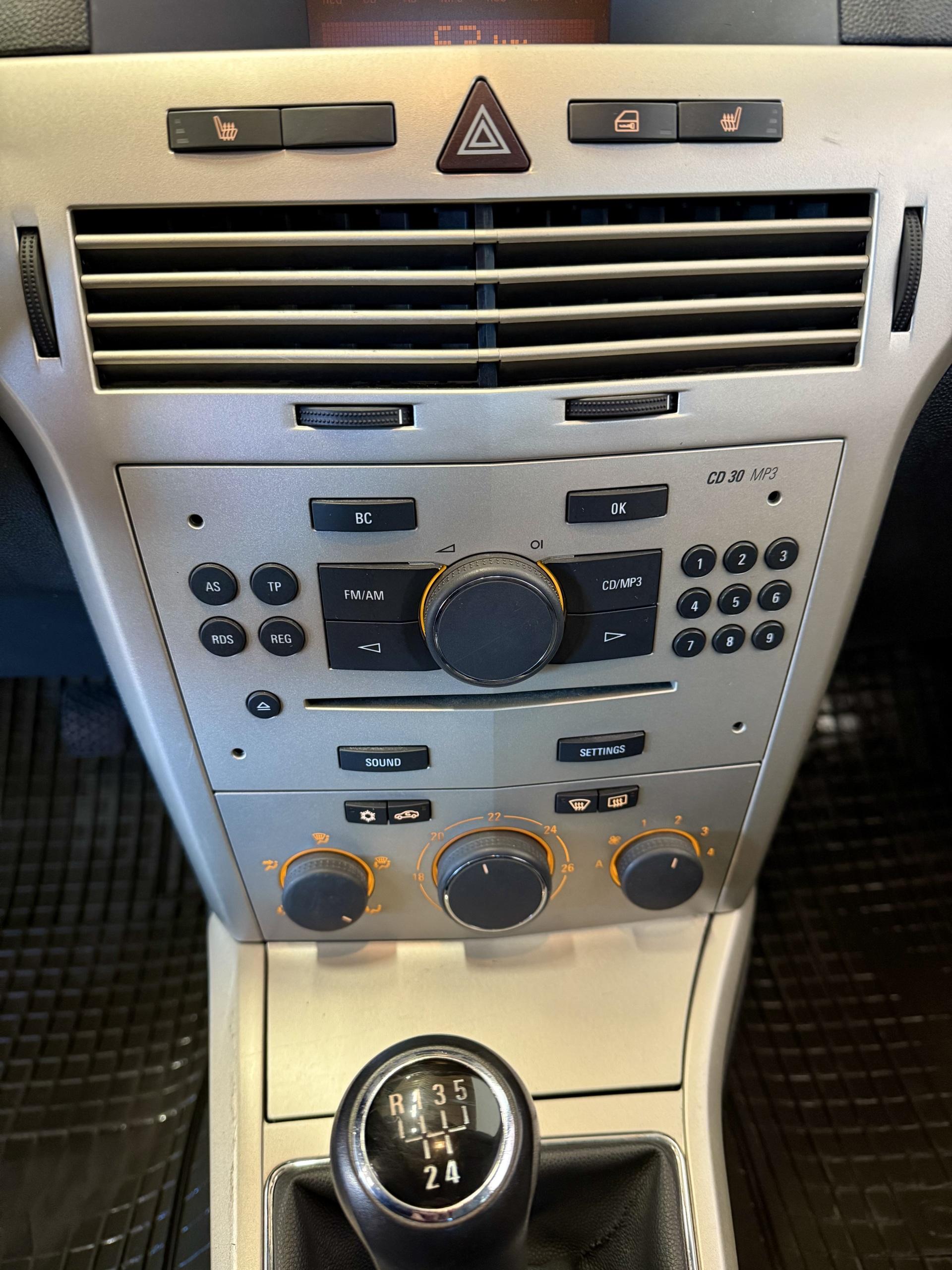 OPEL Astra 2007