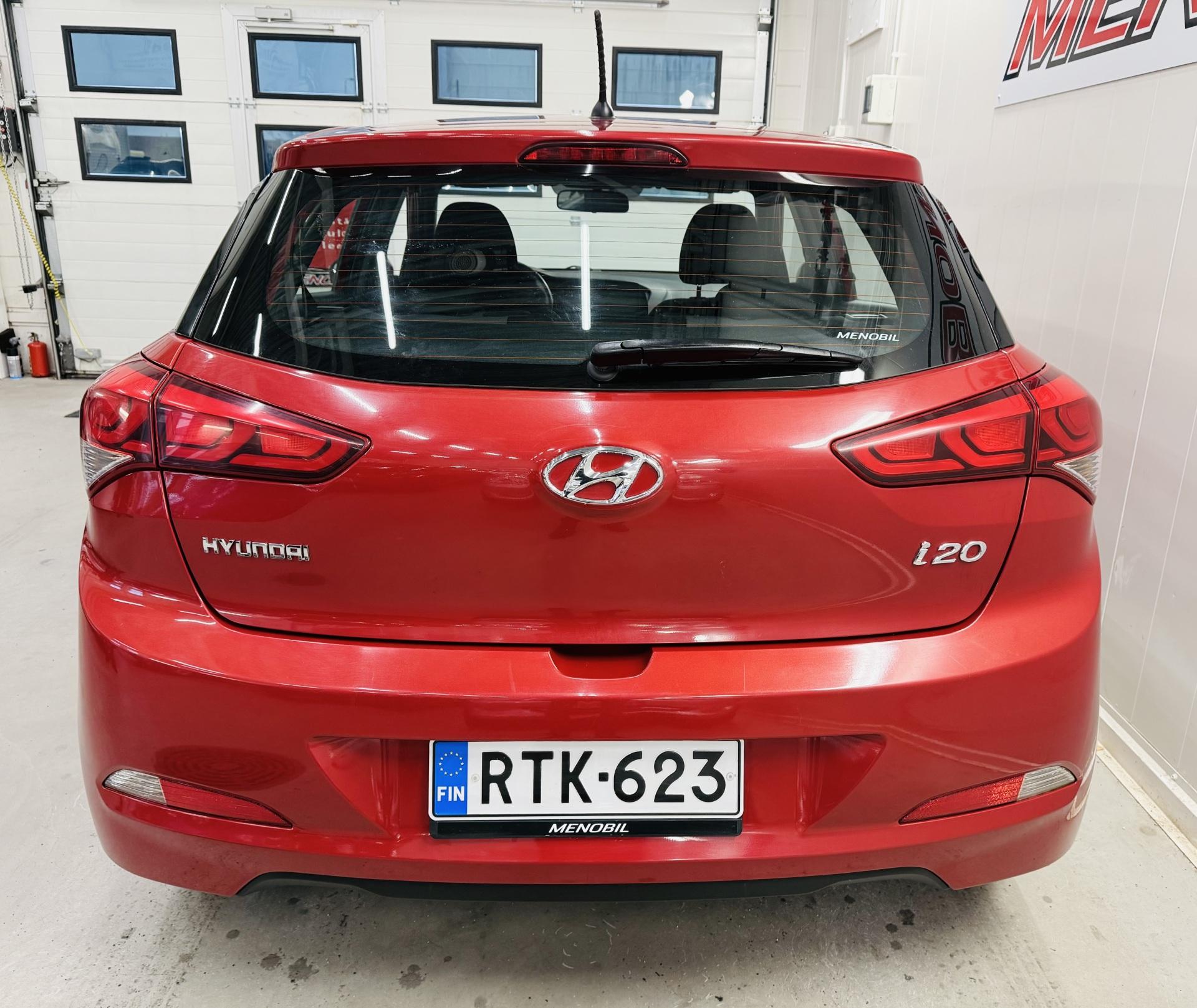 HYUNDAI i20 2018