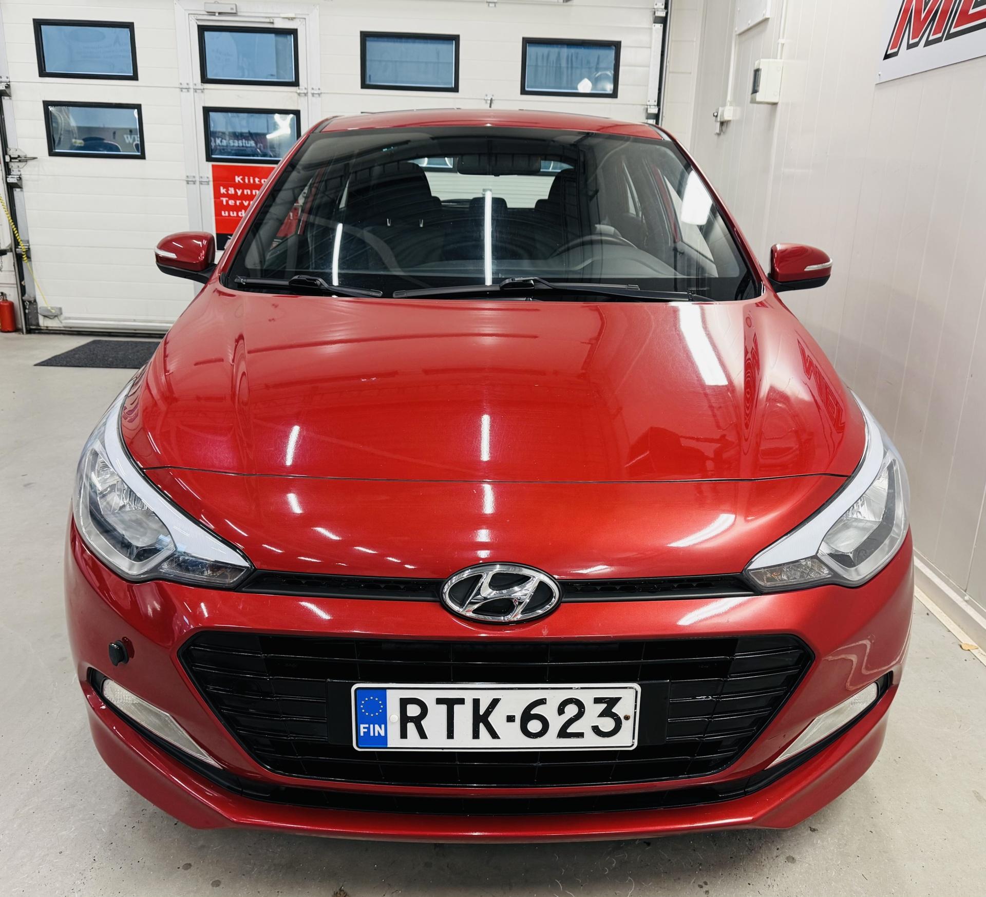 HYUNDAI i20 2018