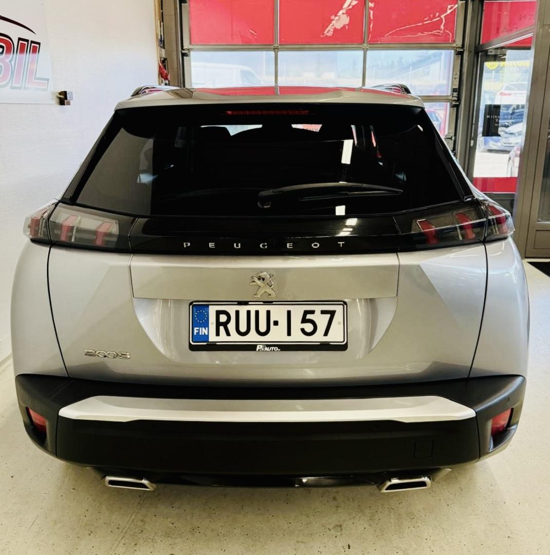 PEUGEOT 2008 2021