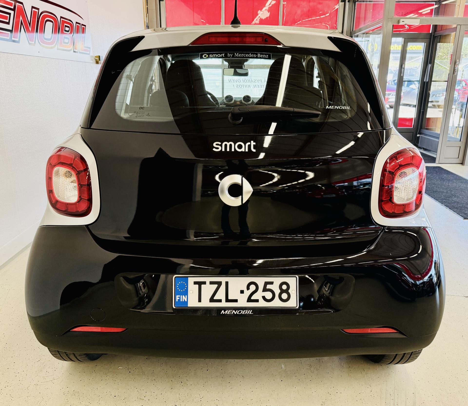 SMART Forfour 2015