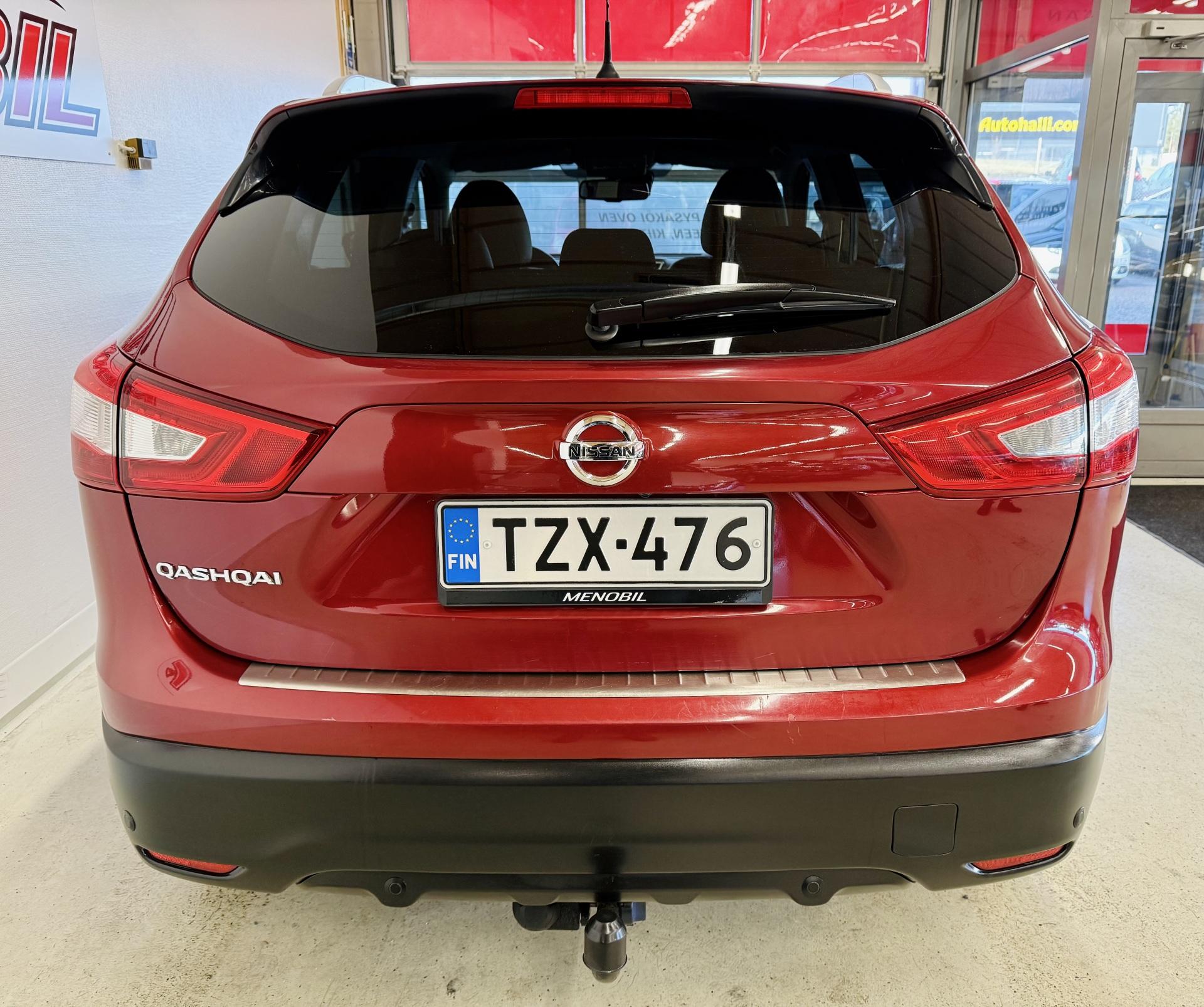 NISSAN Qashqai 2015