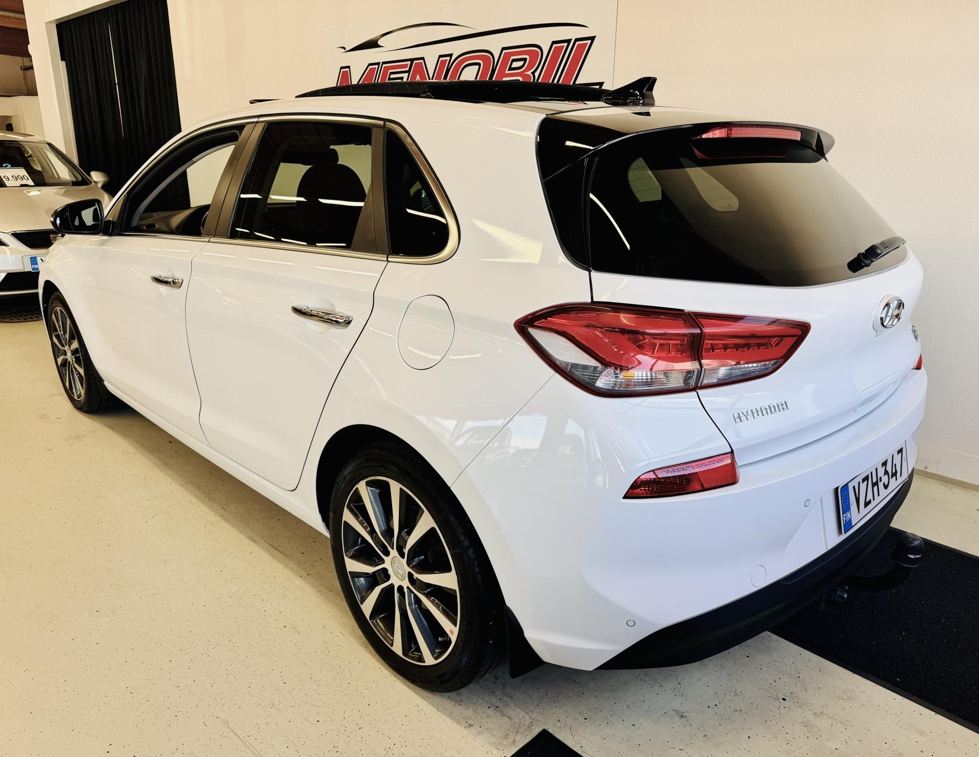HYUNDAI i30 2018