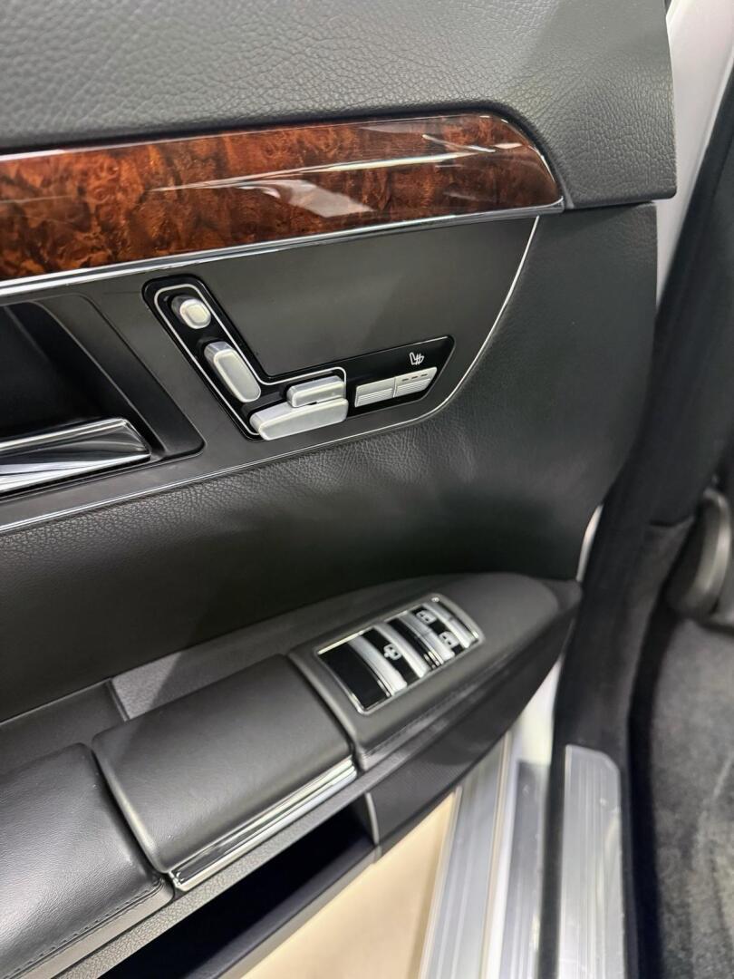 MERCEDES-BENZ S 2005