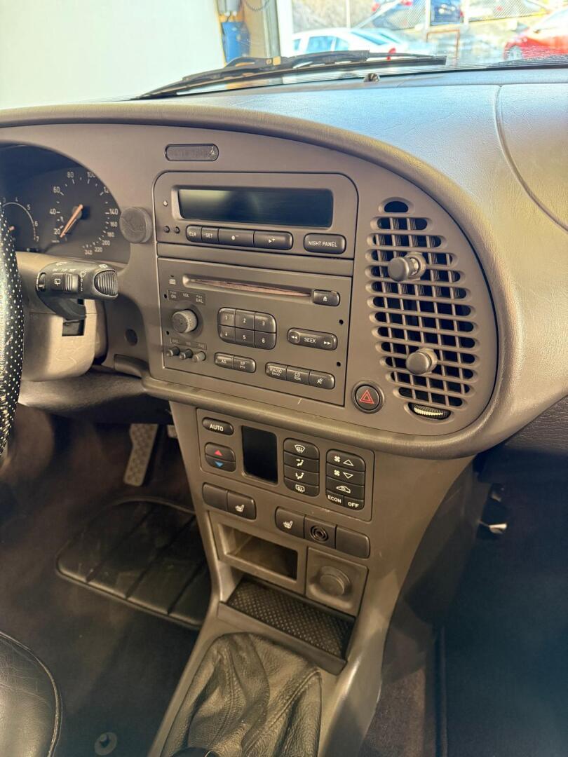 SAAB 9-3 2000