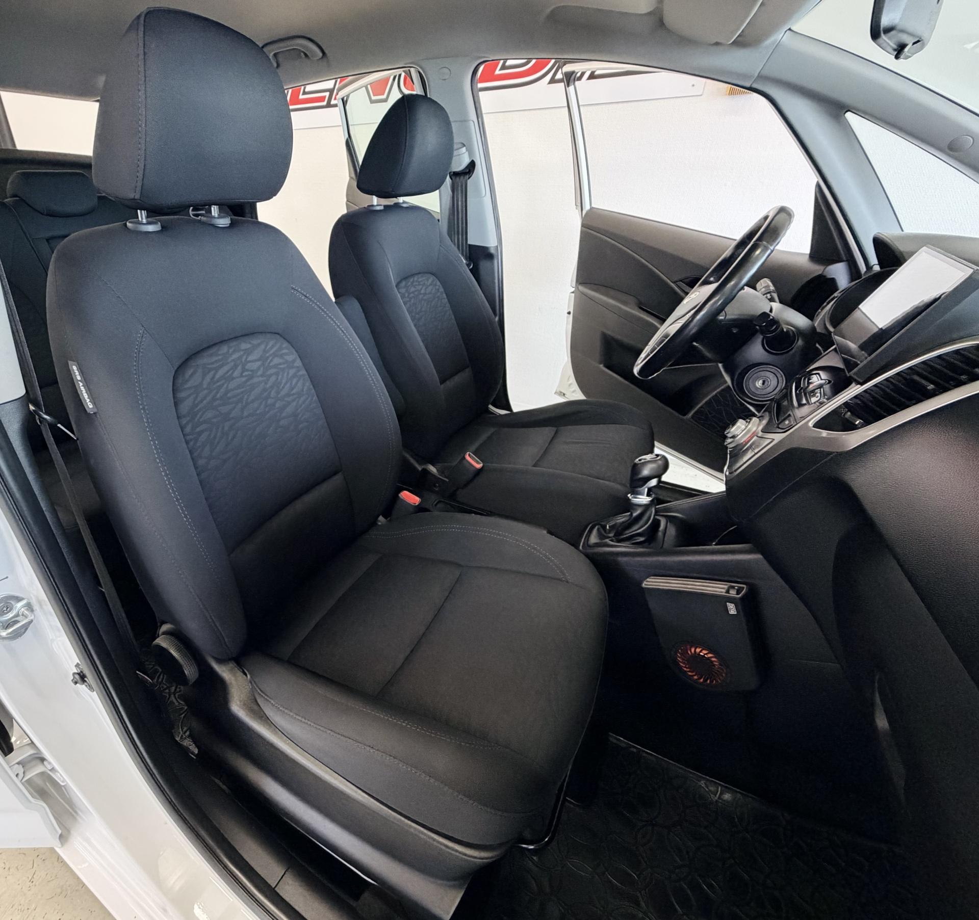 HYUNDAI ix20 2011