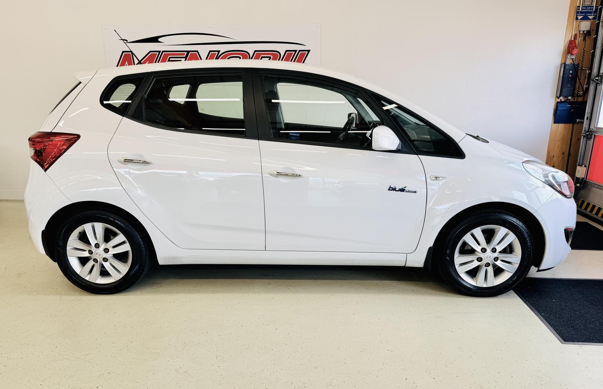 HYUNDAI ix20 2011
