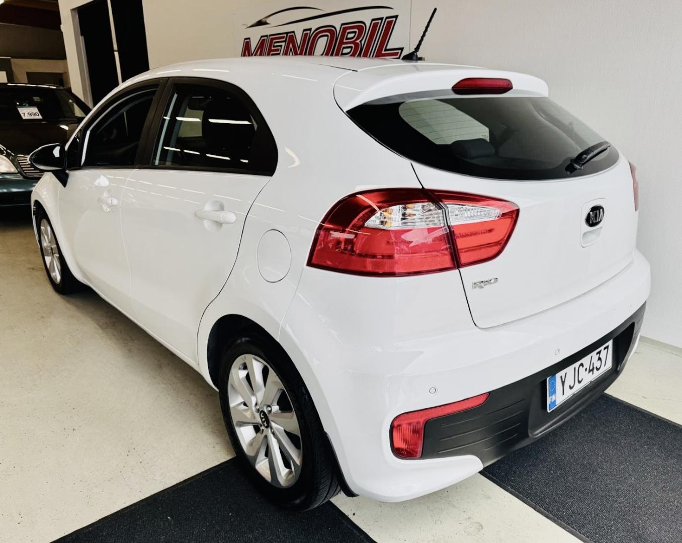 KIA Rio 2016