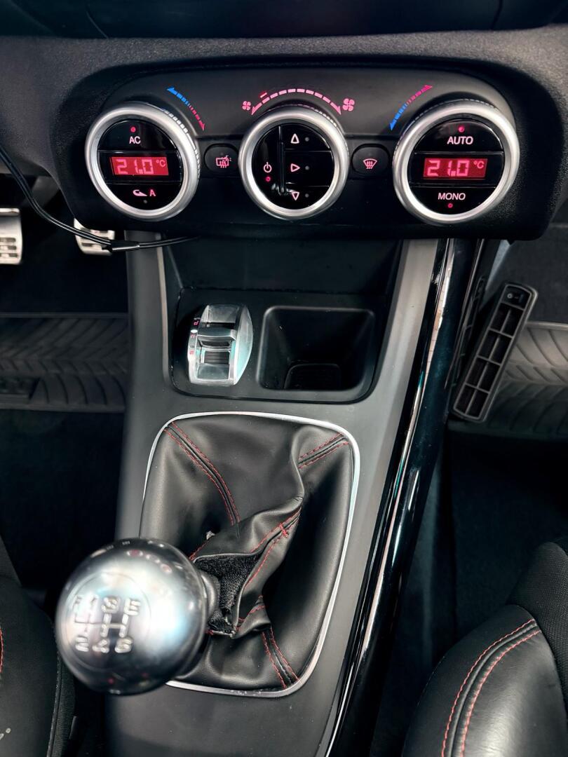ALFA ROMEO Giulietta 2012