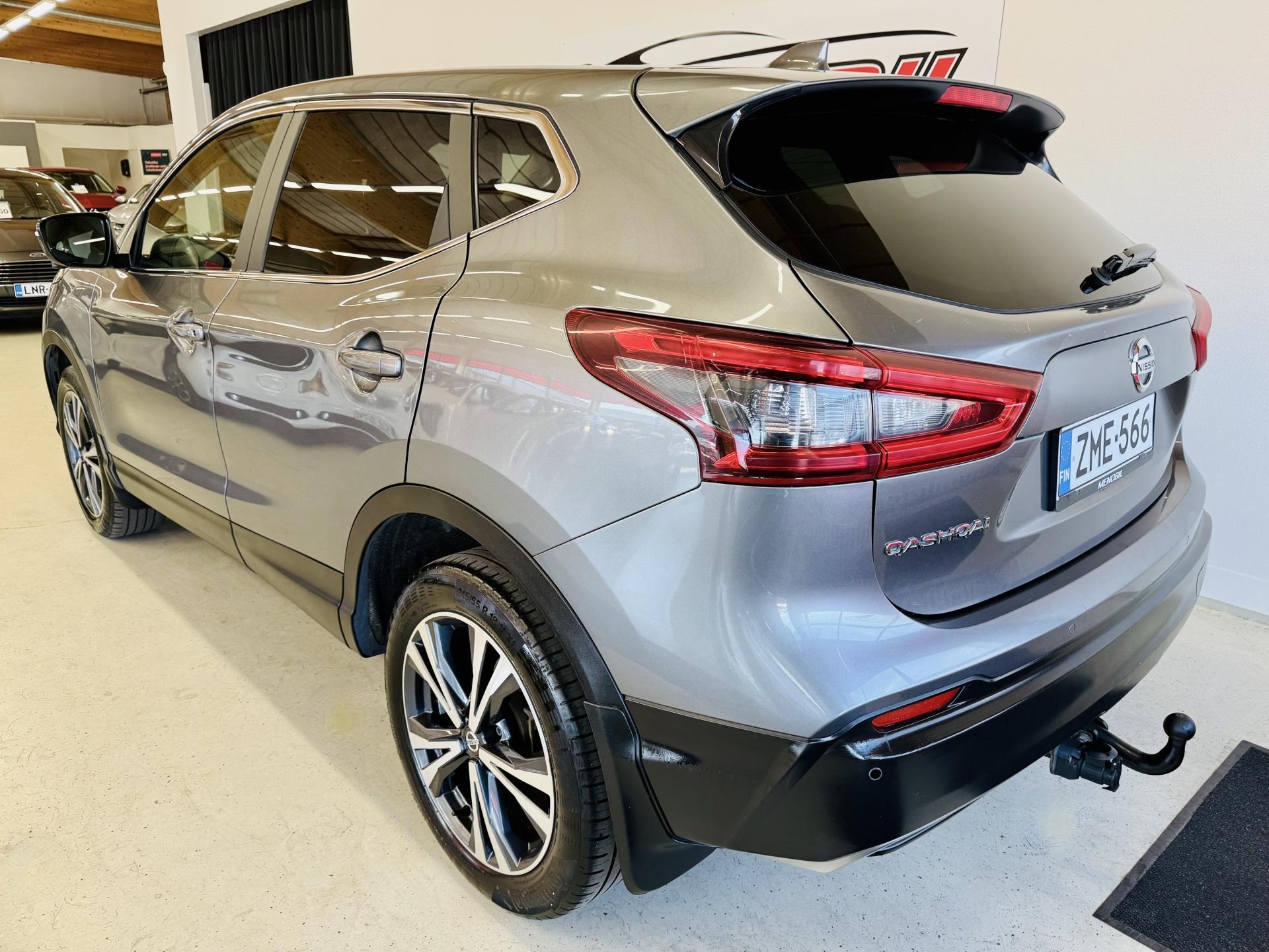 NISSAN Qashqai 2018